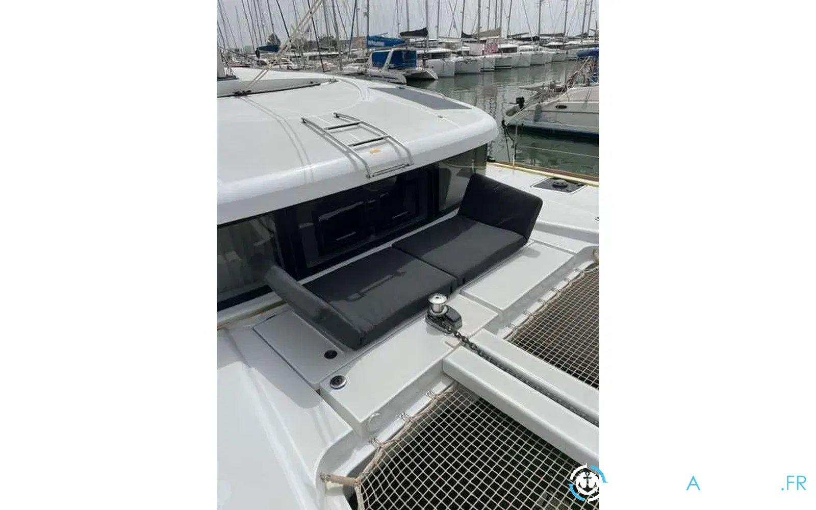 slider 2 Lagoon 40