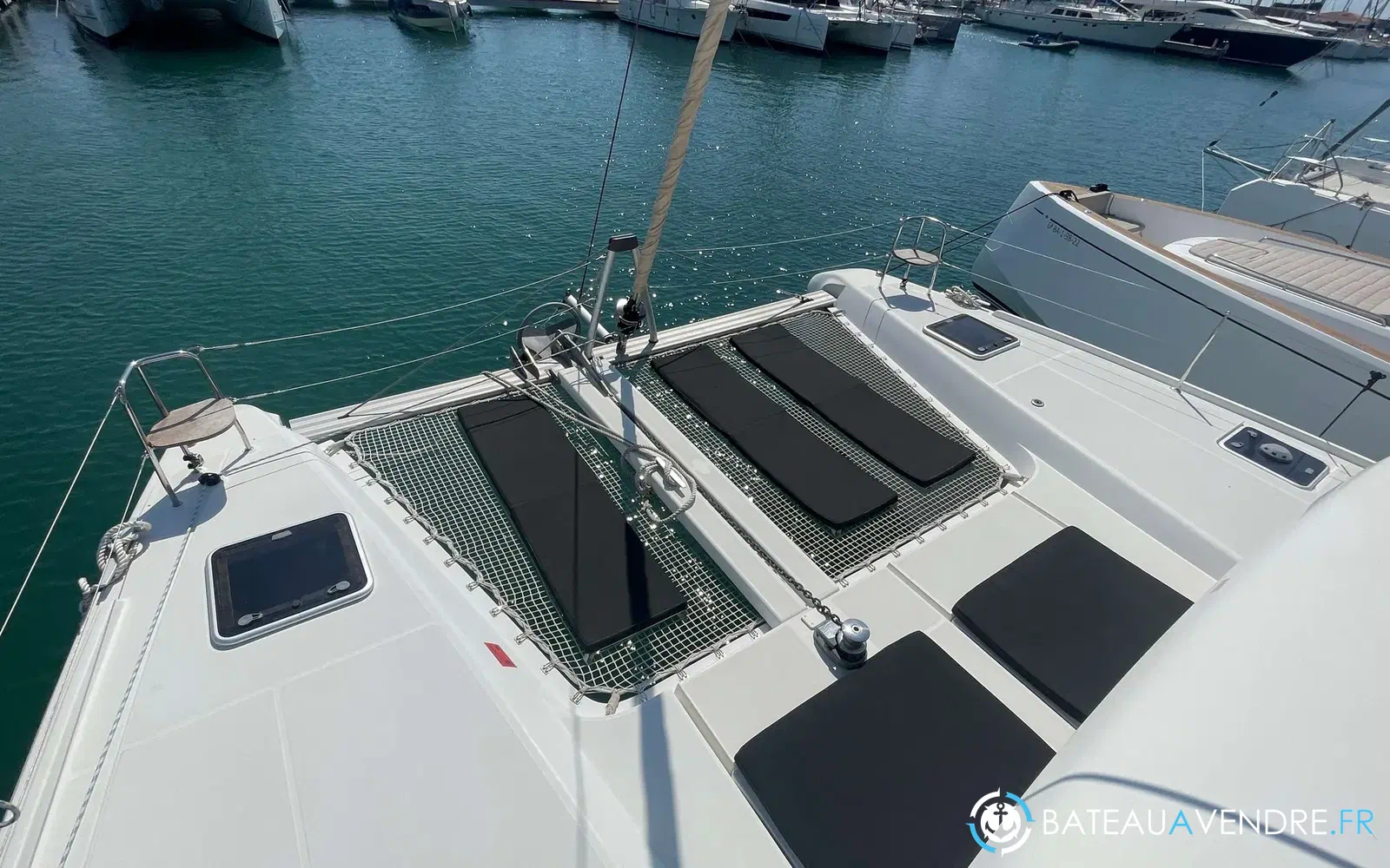 slider 10 Lagoon 42