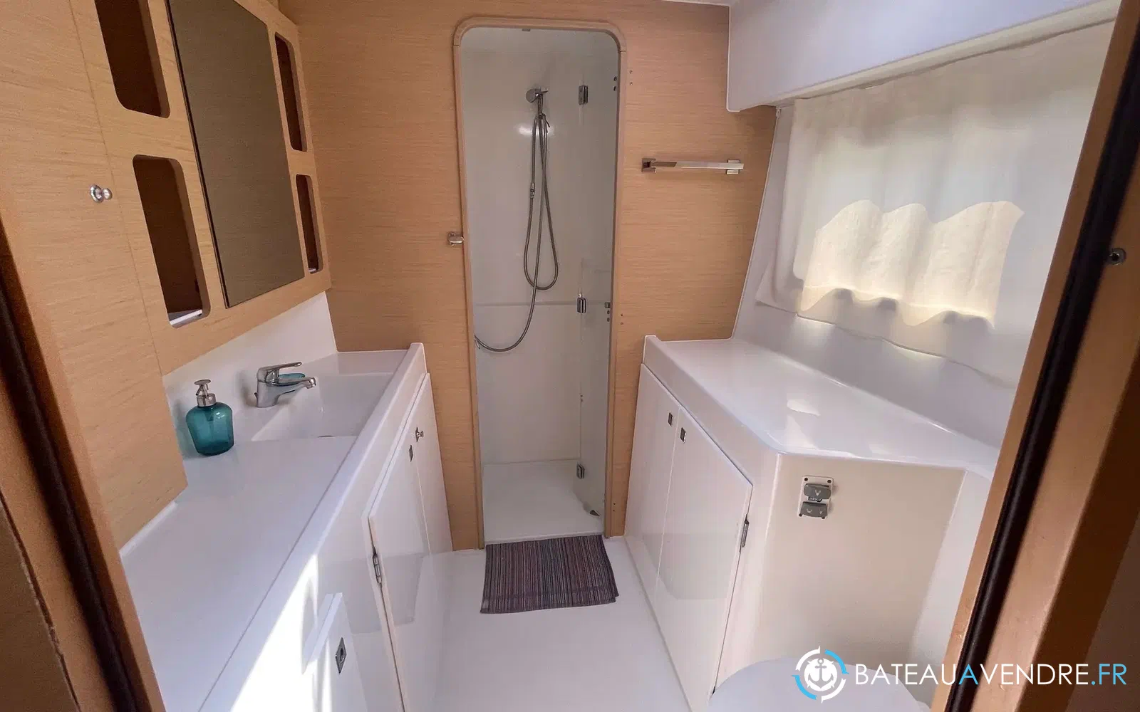slider 14 Lagoon 42