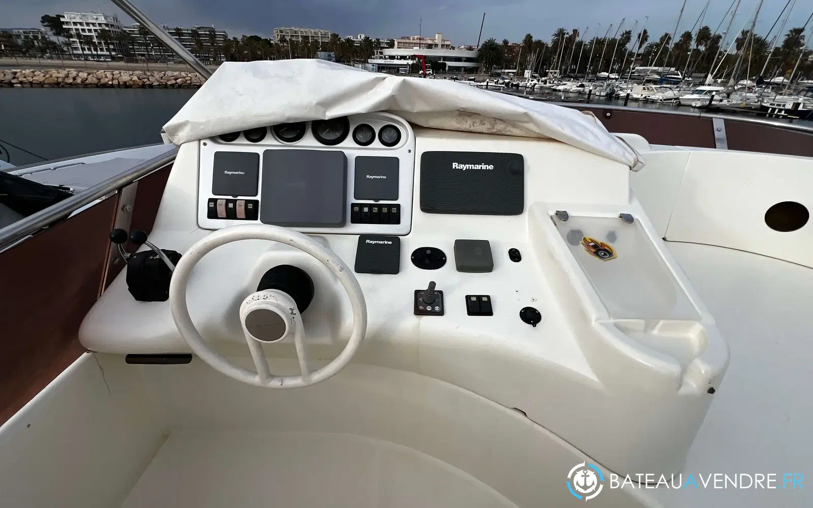 slider 9 Azimut 50 Fly
