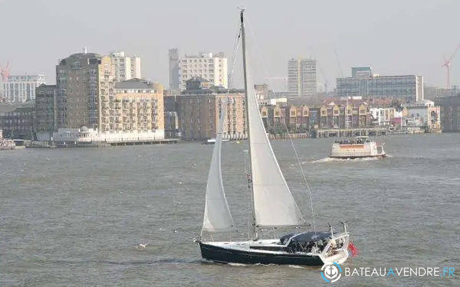 slider 9 Beneteau Sense 50