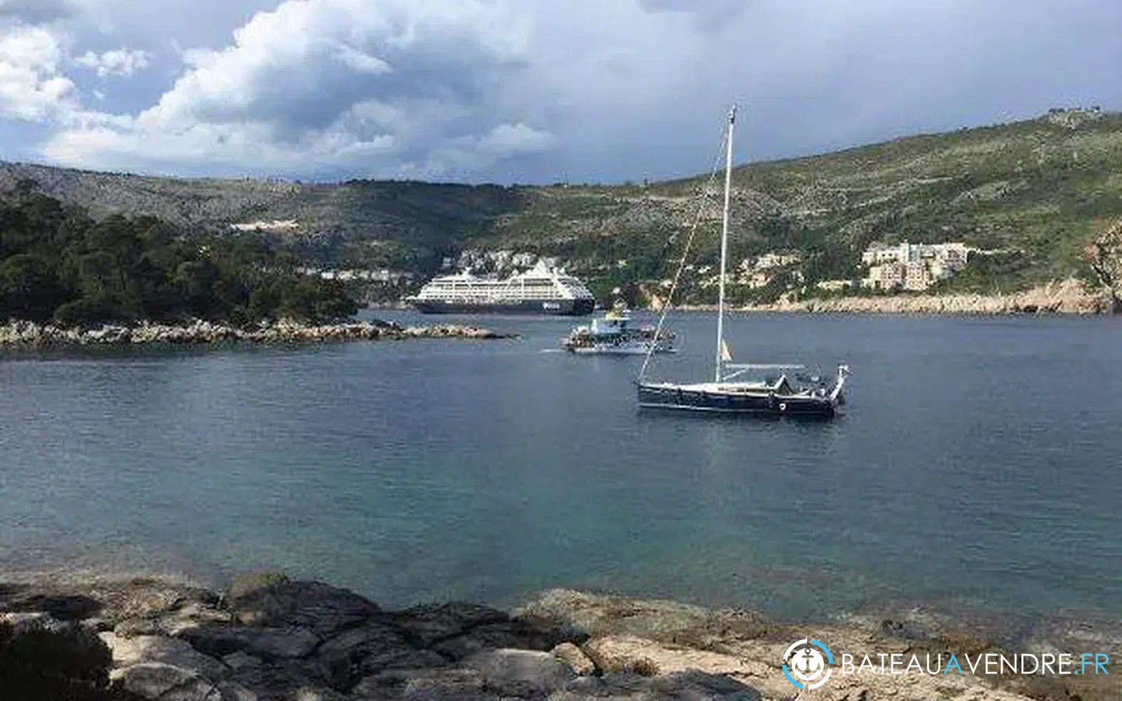 slider 1 Beneteau Sense 50