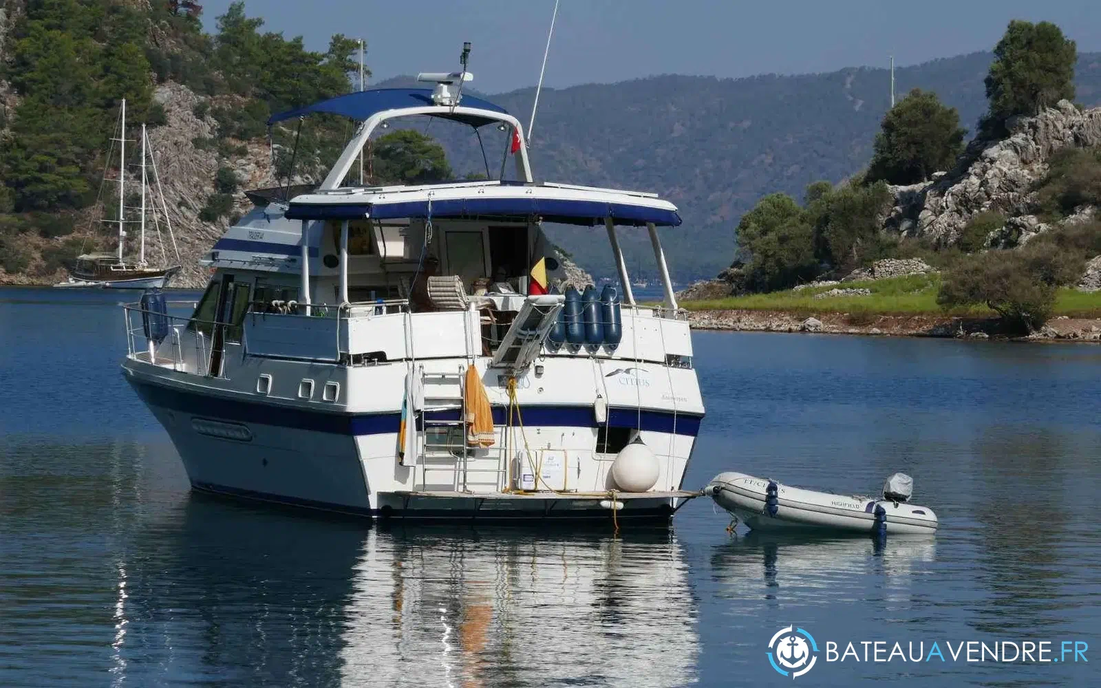 slider 34 Trader 44