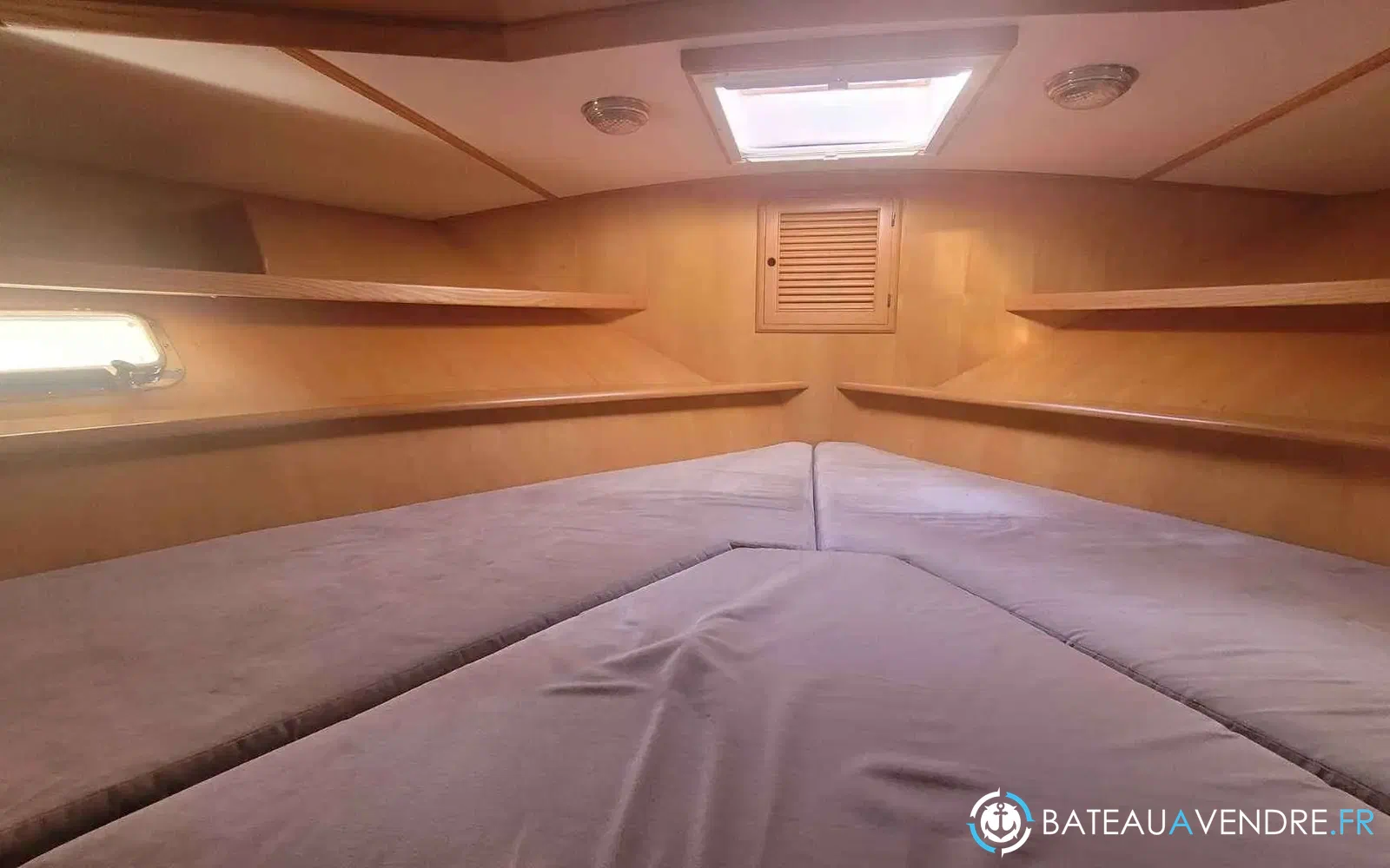 slider 37 Trader 44