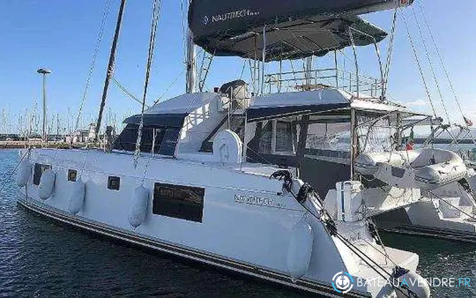 slider 0 Nautitech 46