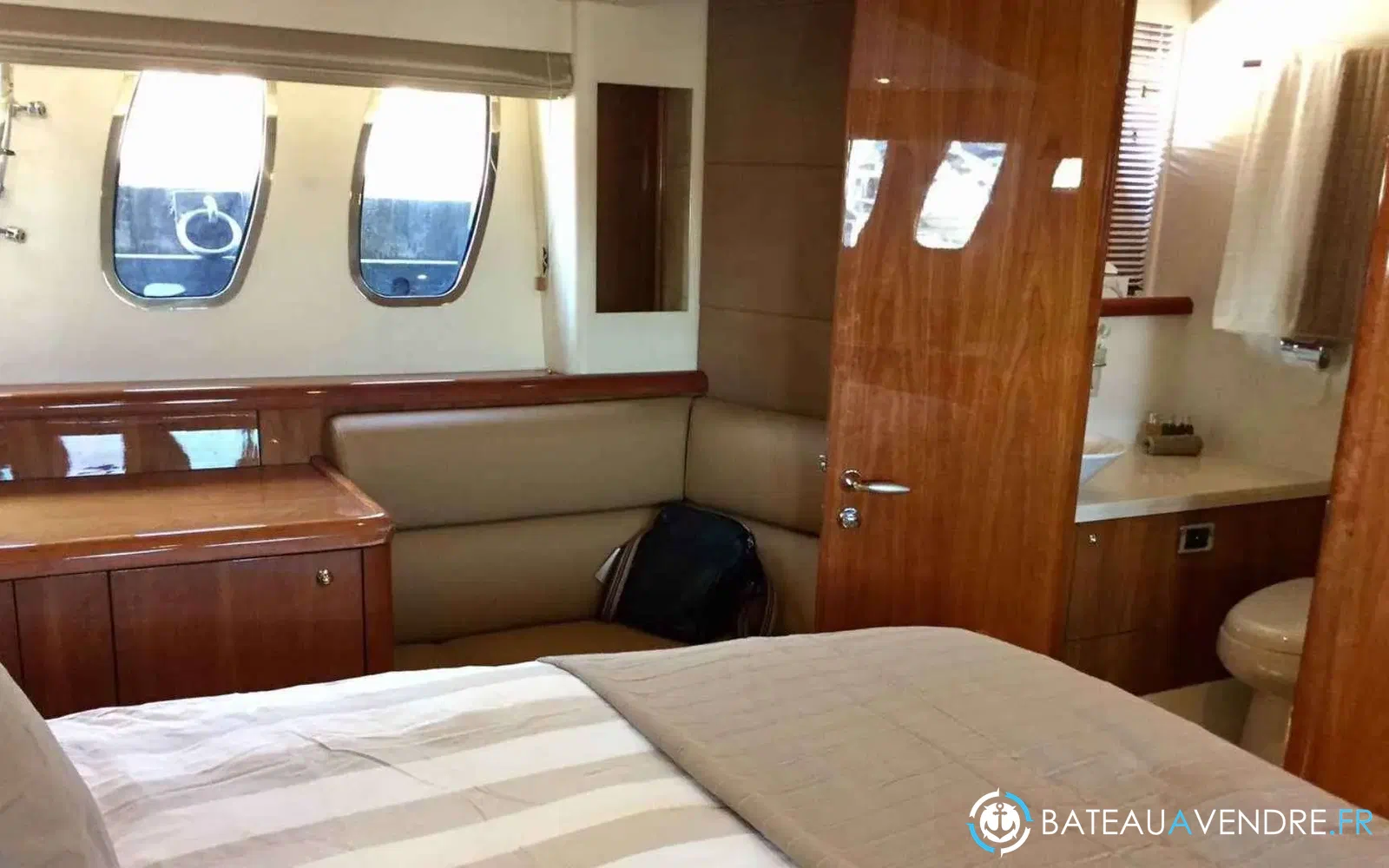 slider 14 Sunseeker Predator 62