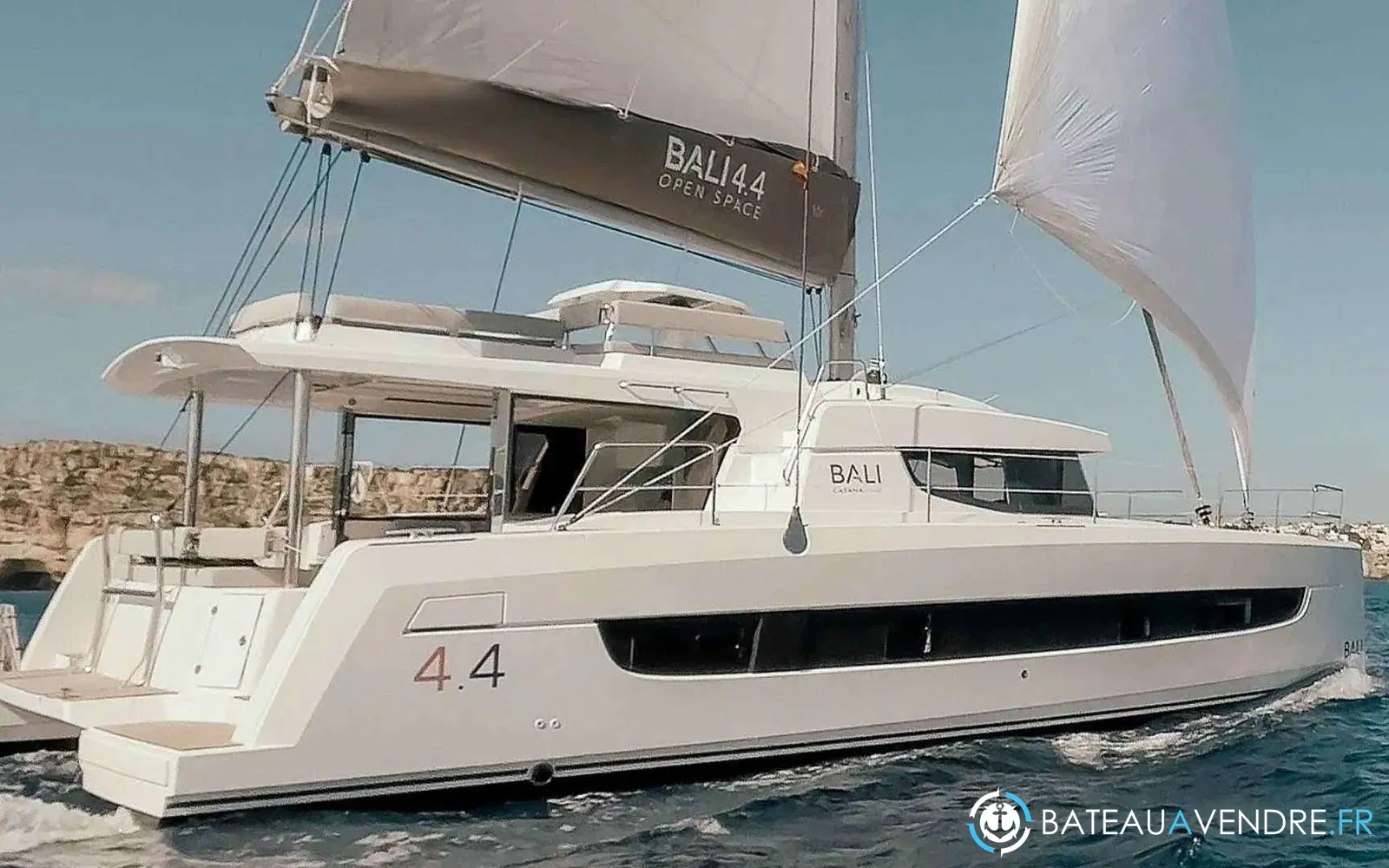 slider 13 Bali Catamarans Bali 4.4