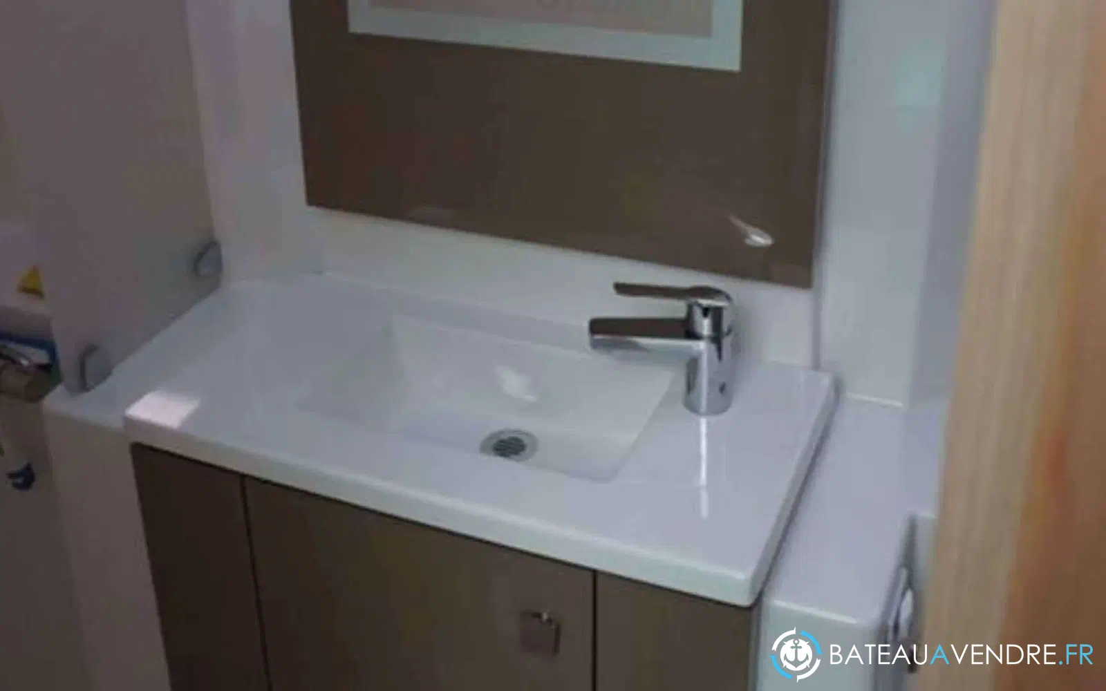 slider 12 Fountaine Pajot Lucia 40