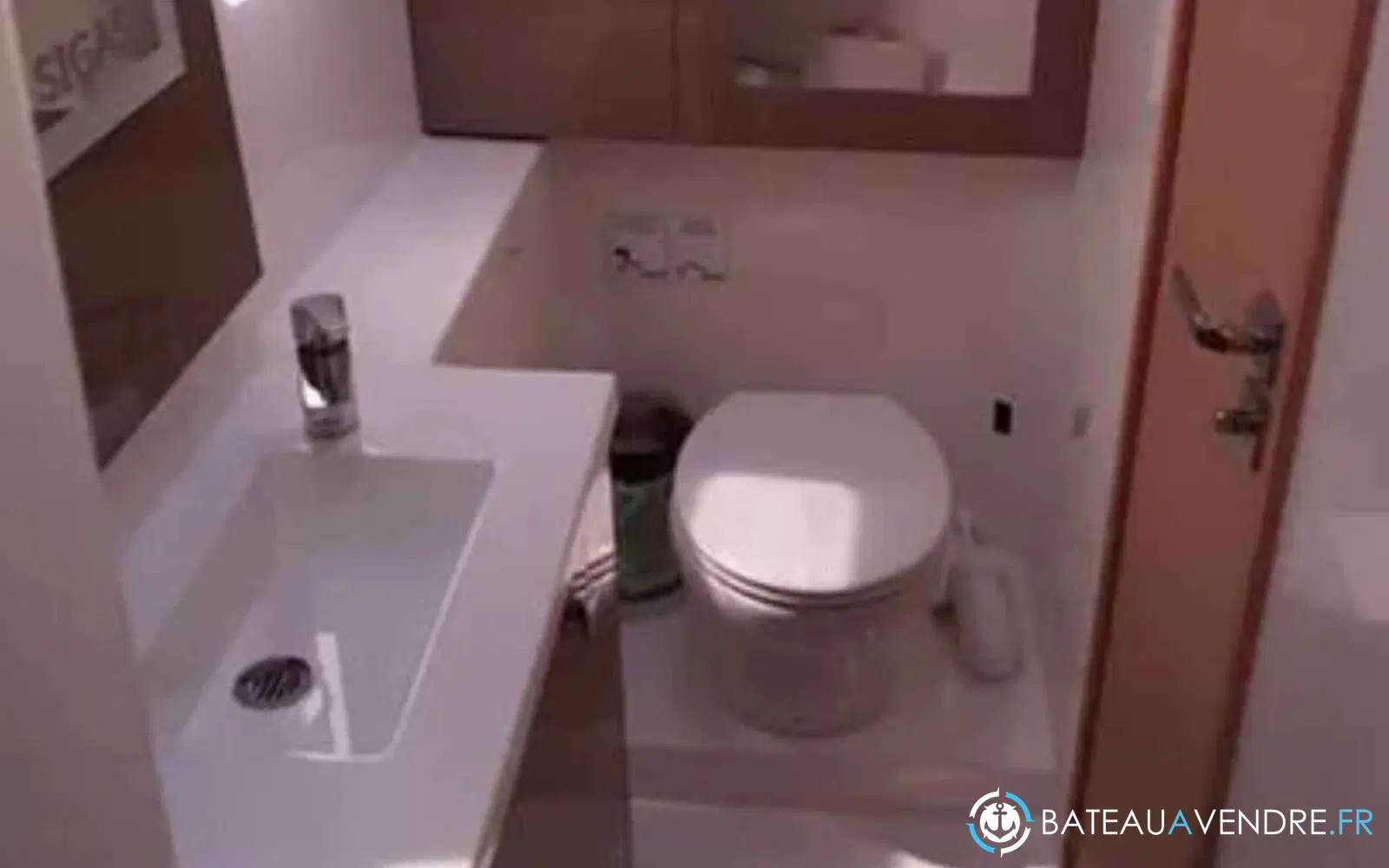 slider 1 Fountaine Pajot Lucia 40