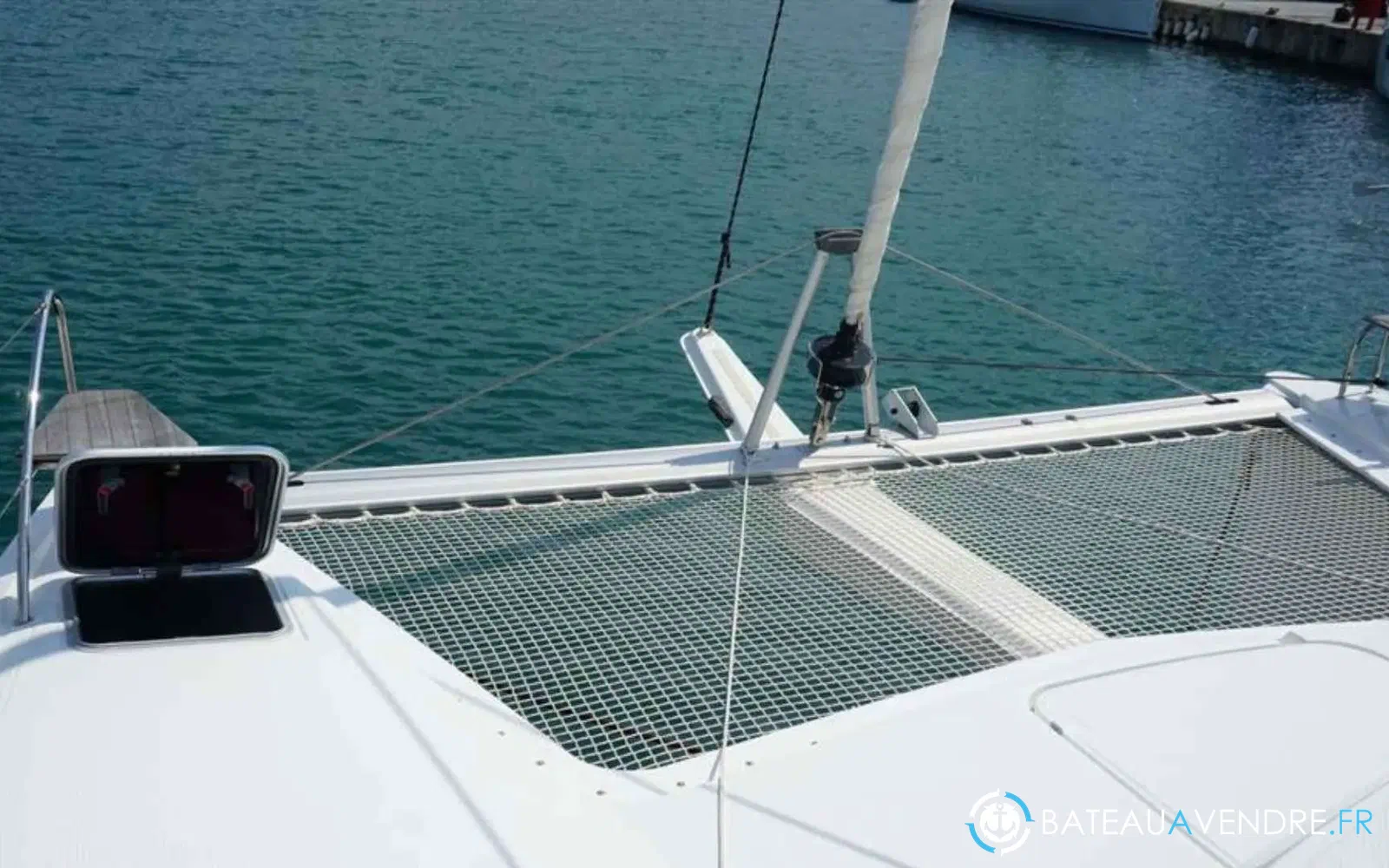 slider 28 Fountaine Pajot Lucia 40