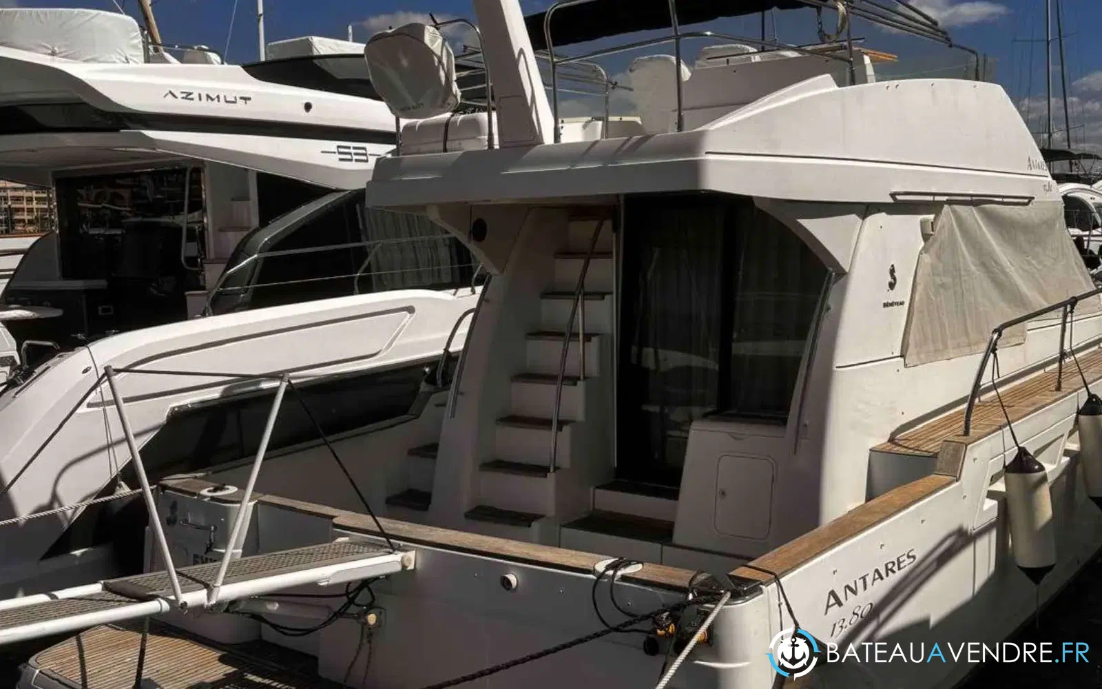 slider 0 Beneteau Antares 13.80