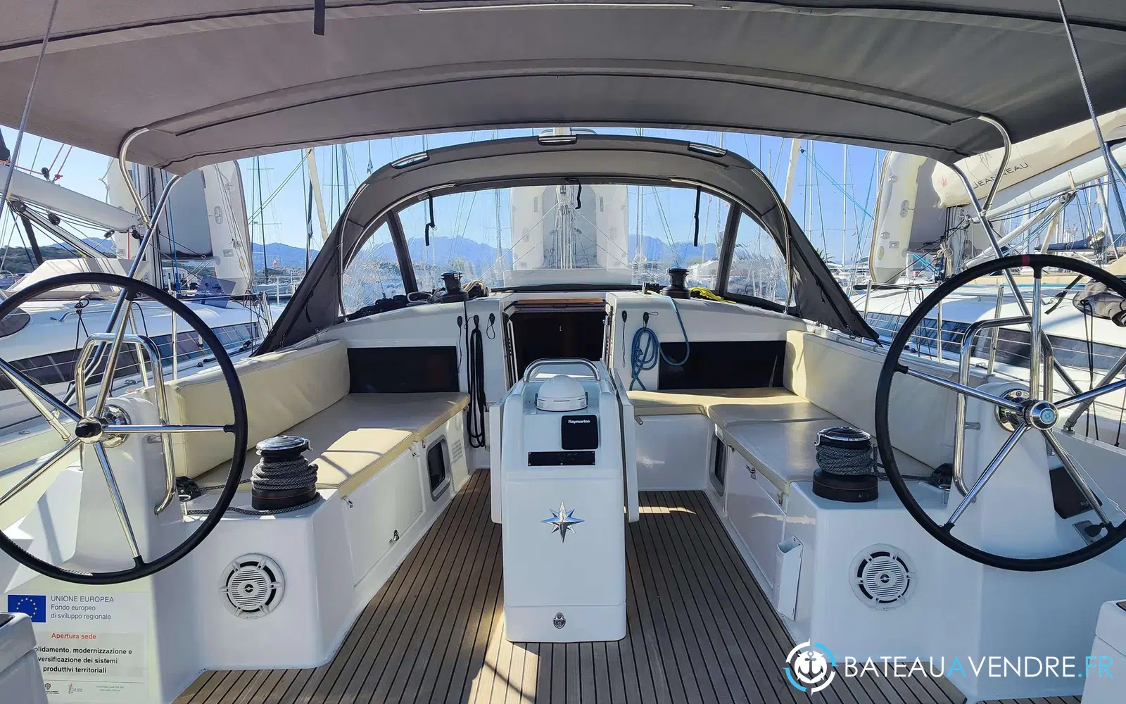 slider 26 Jeanneau Sun Odyssey 490