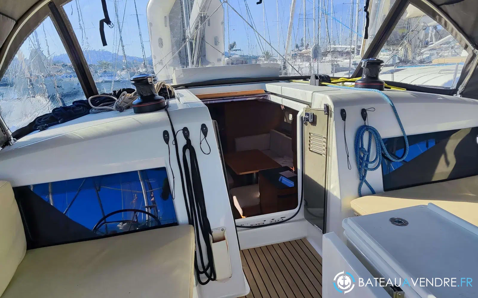 slider 2 Jeanneau Sun Odyssey 490