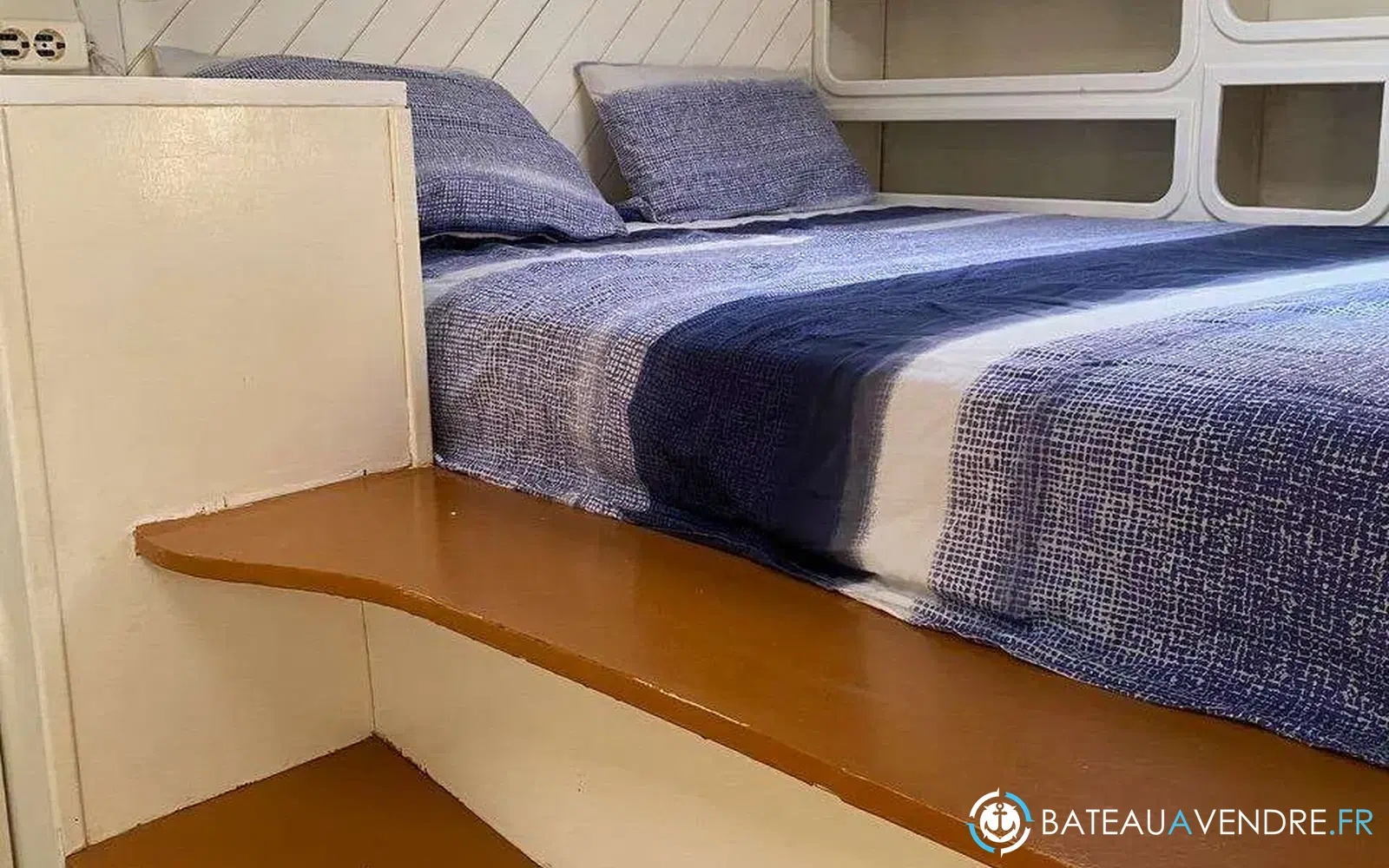 slider 9 Custom Catamaran