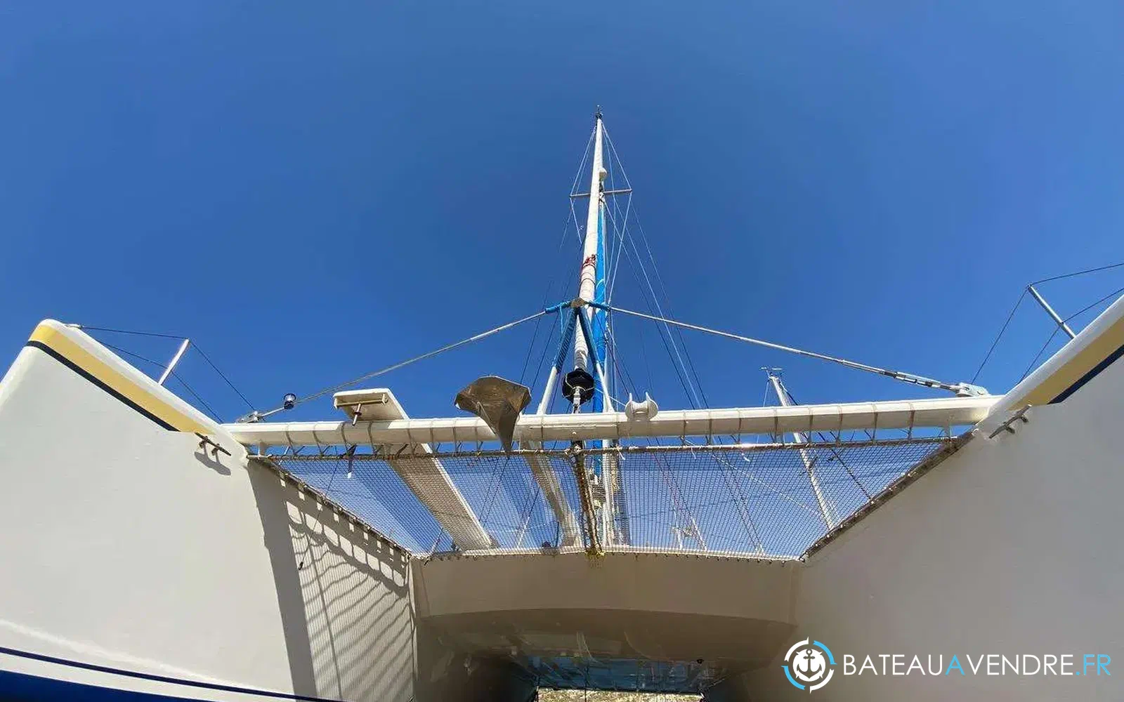 slider 16 Custom Catamaran