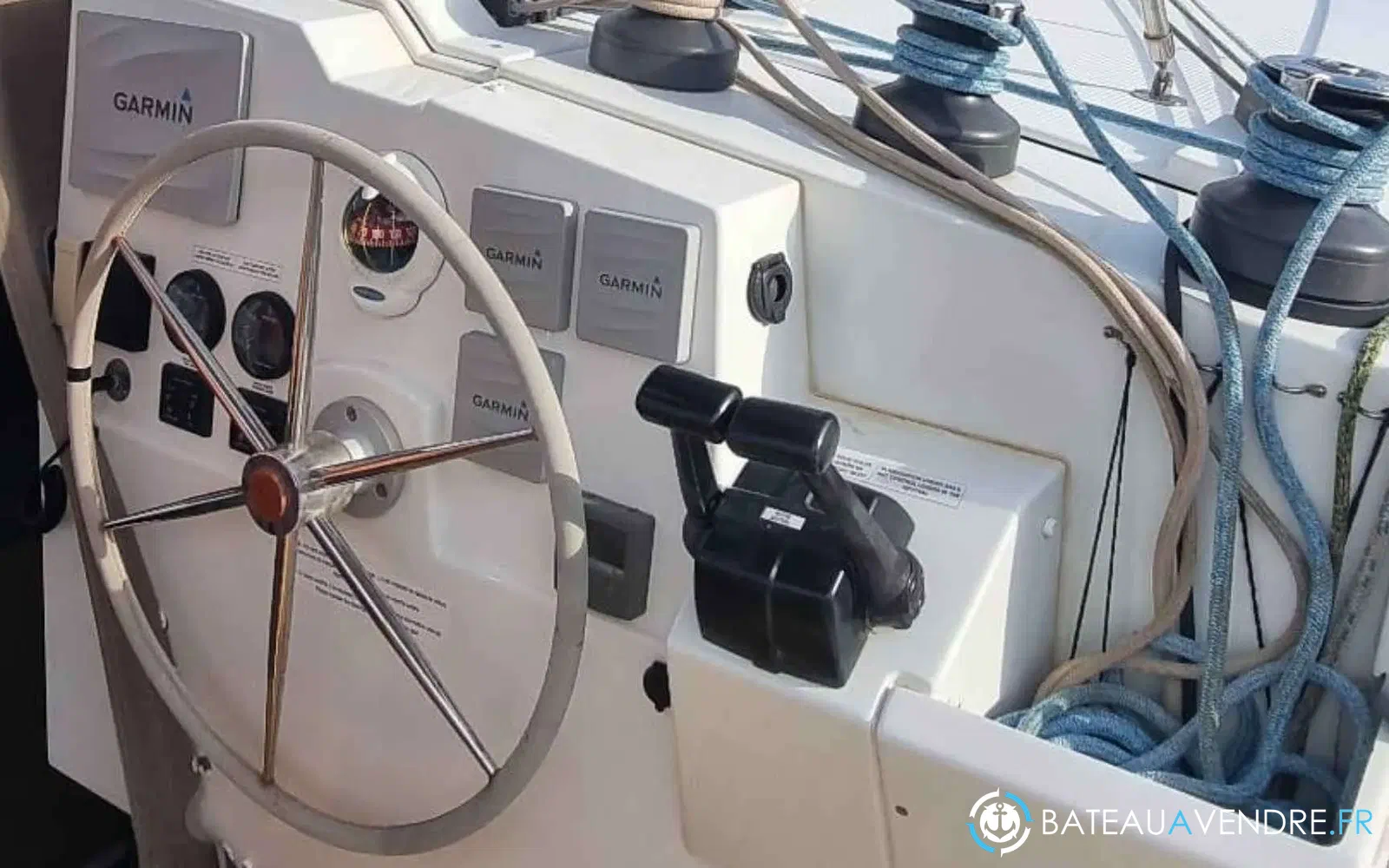 slider 1 Fountaine Pajot Lucia 40