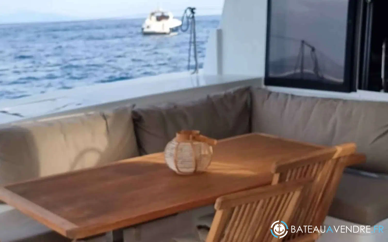 slider 2 Fountaine Pajot Lucia 40
