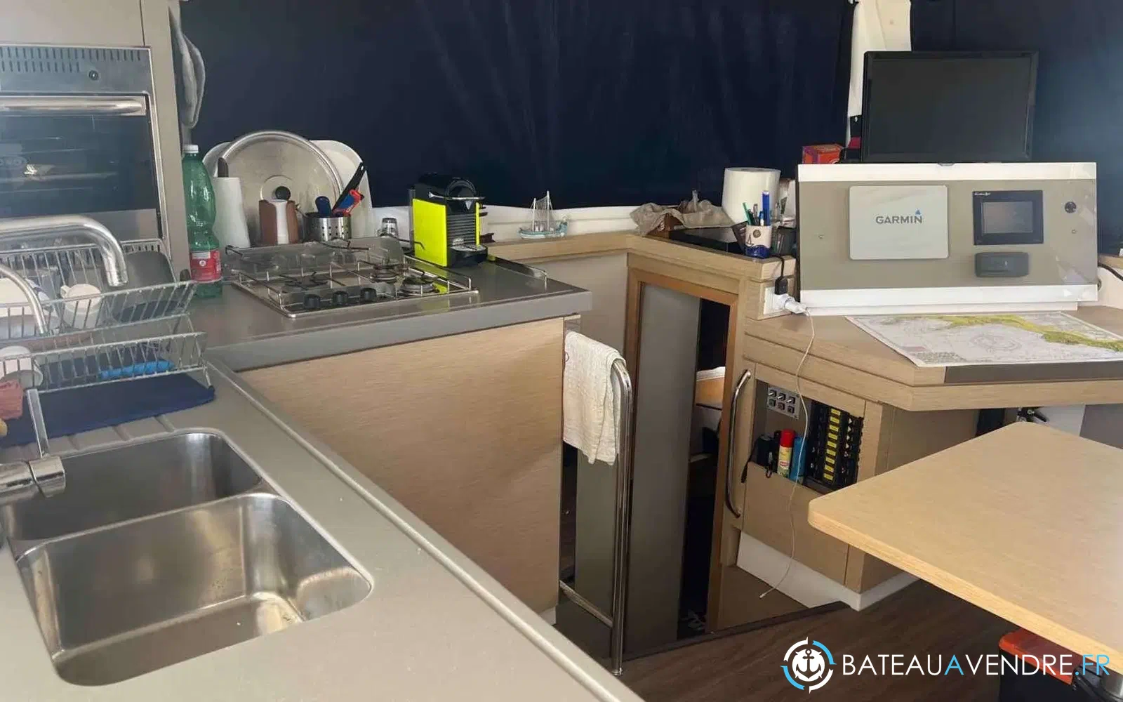 slider 6 Fountaine Pajot Lucia 40