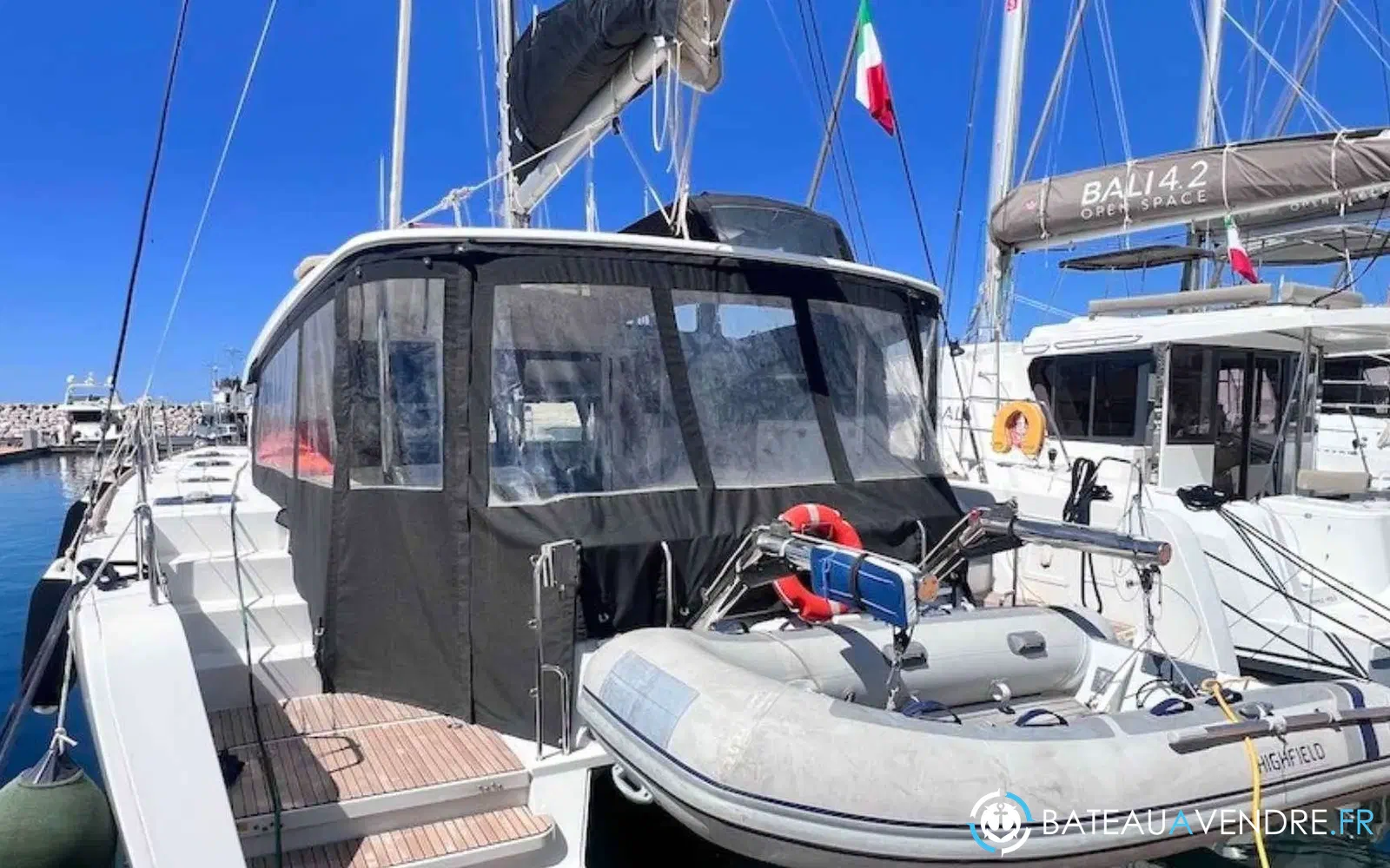 slider 16 Lagoon 40