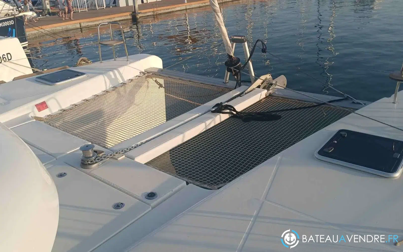 slider 28 Lagoon 40