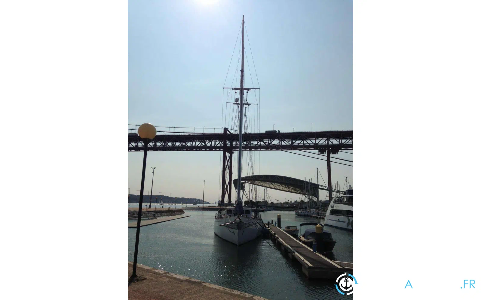 slider 20 Custom Schooner
