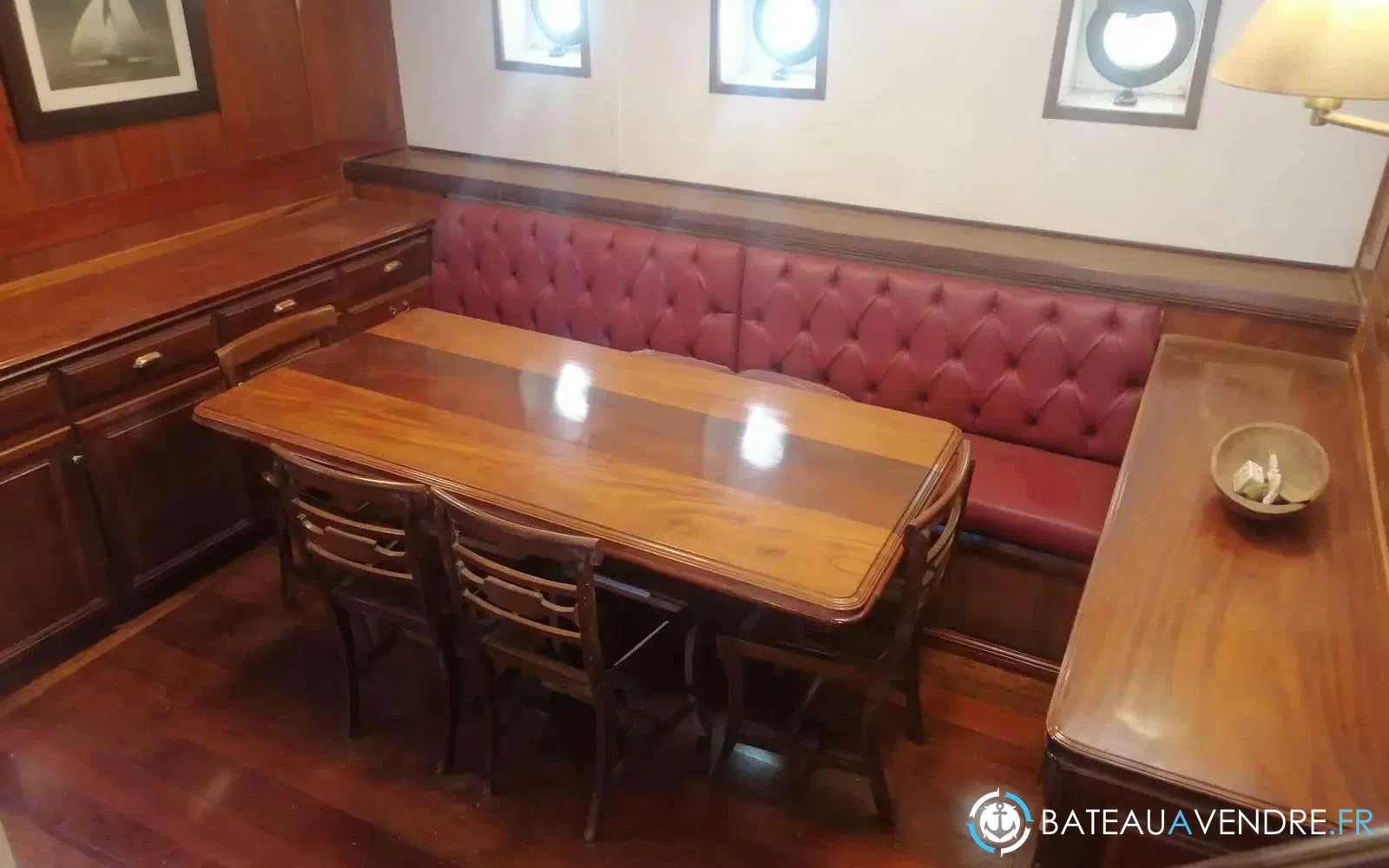 slider 22 Custom Schooner