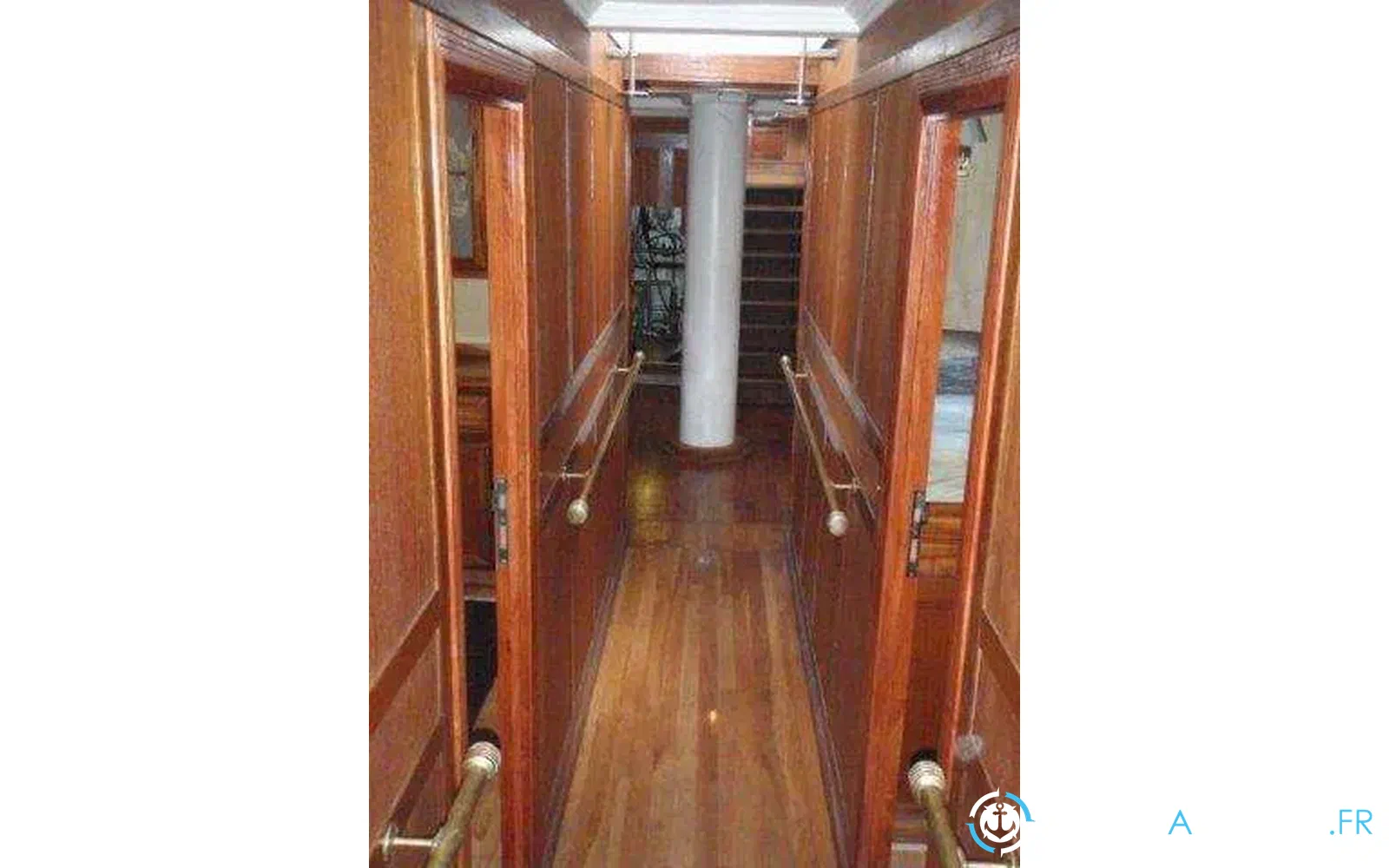 slider 2 Custom Schooner