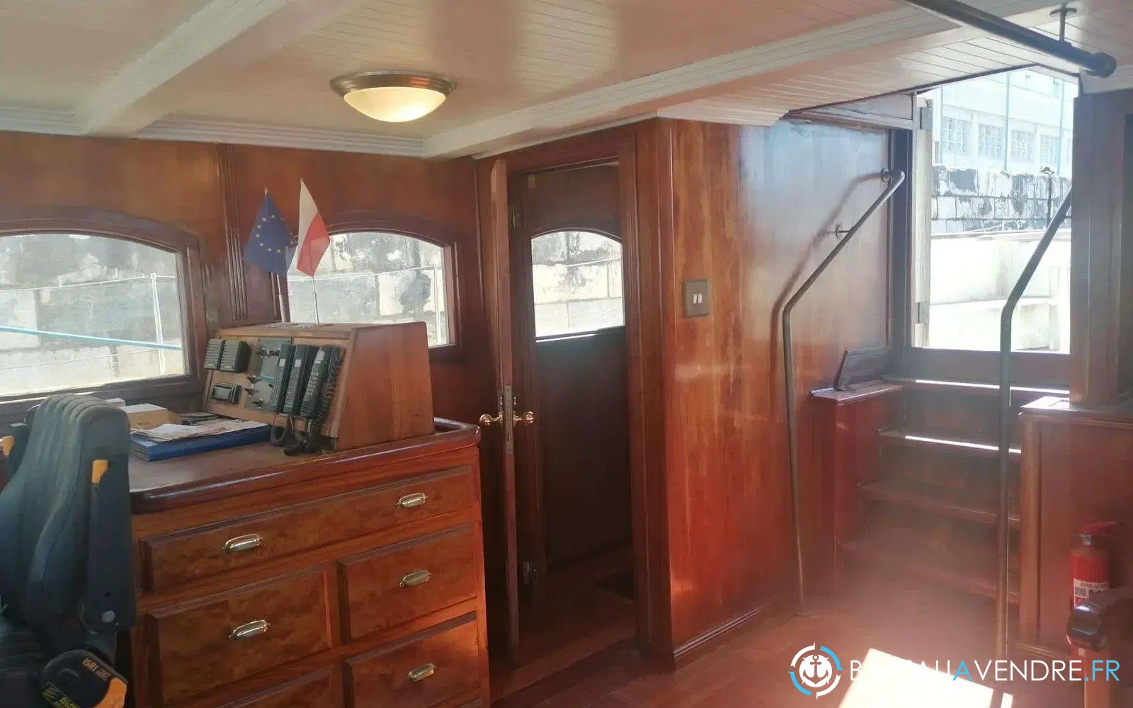 slider 34 Custom Schooner