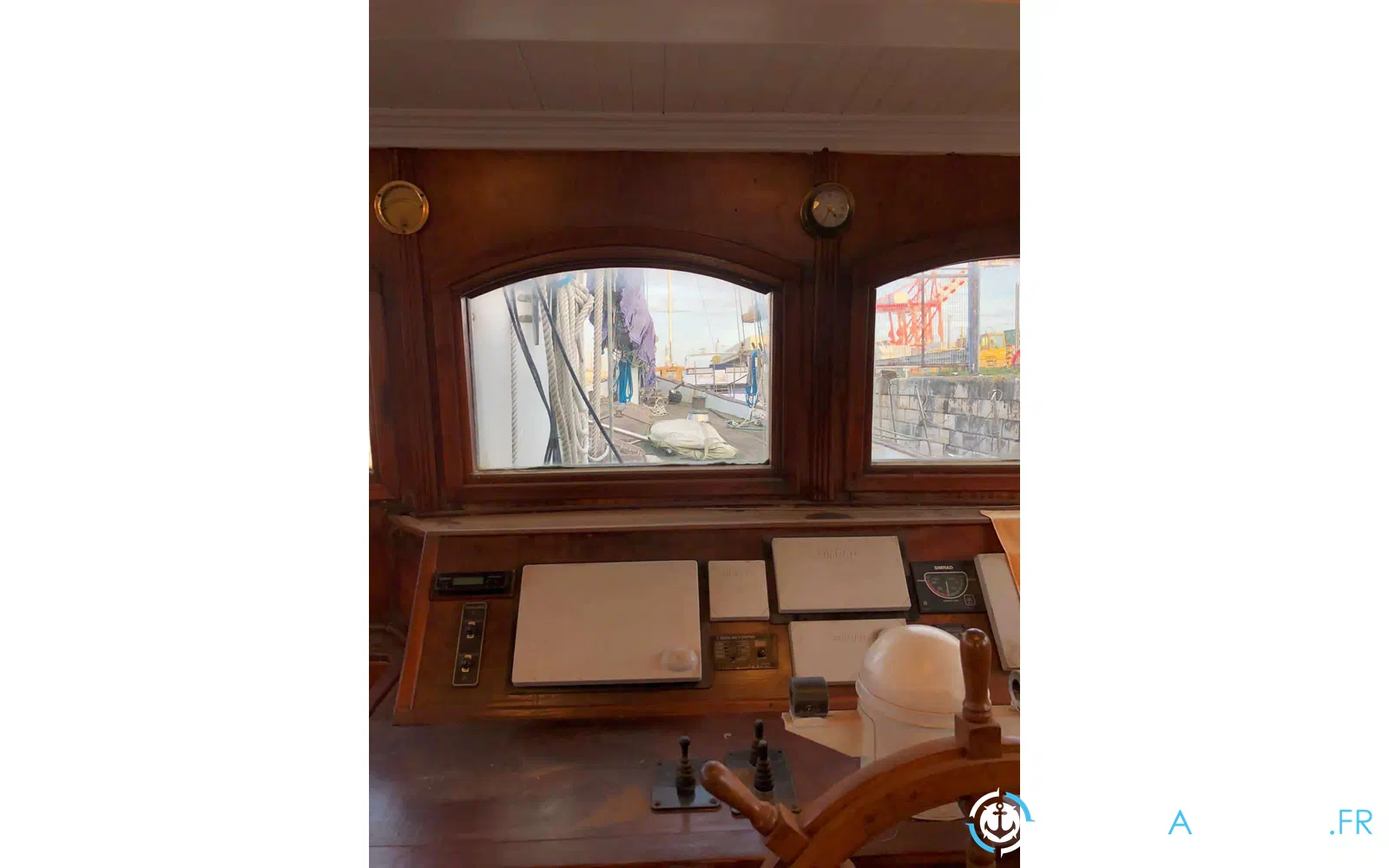 slider 39 Custom Schooner