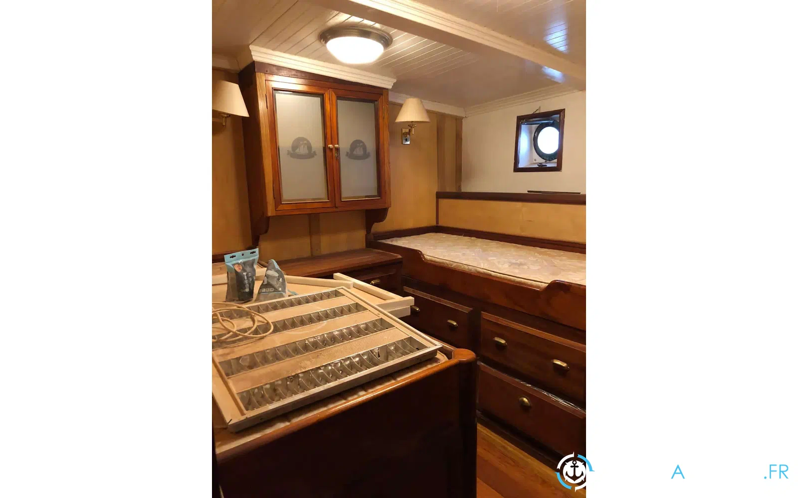 slider 4 Custom Schooner