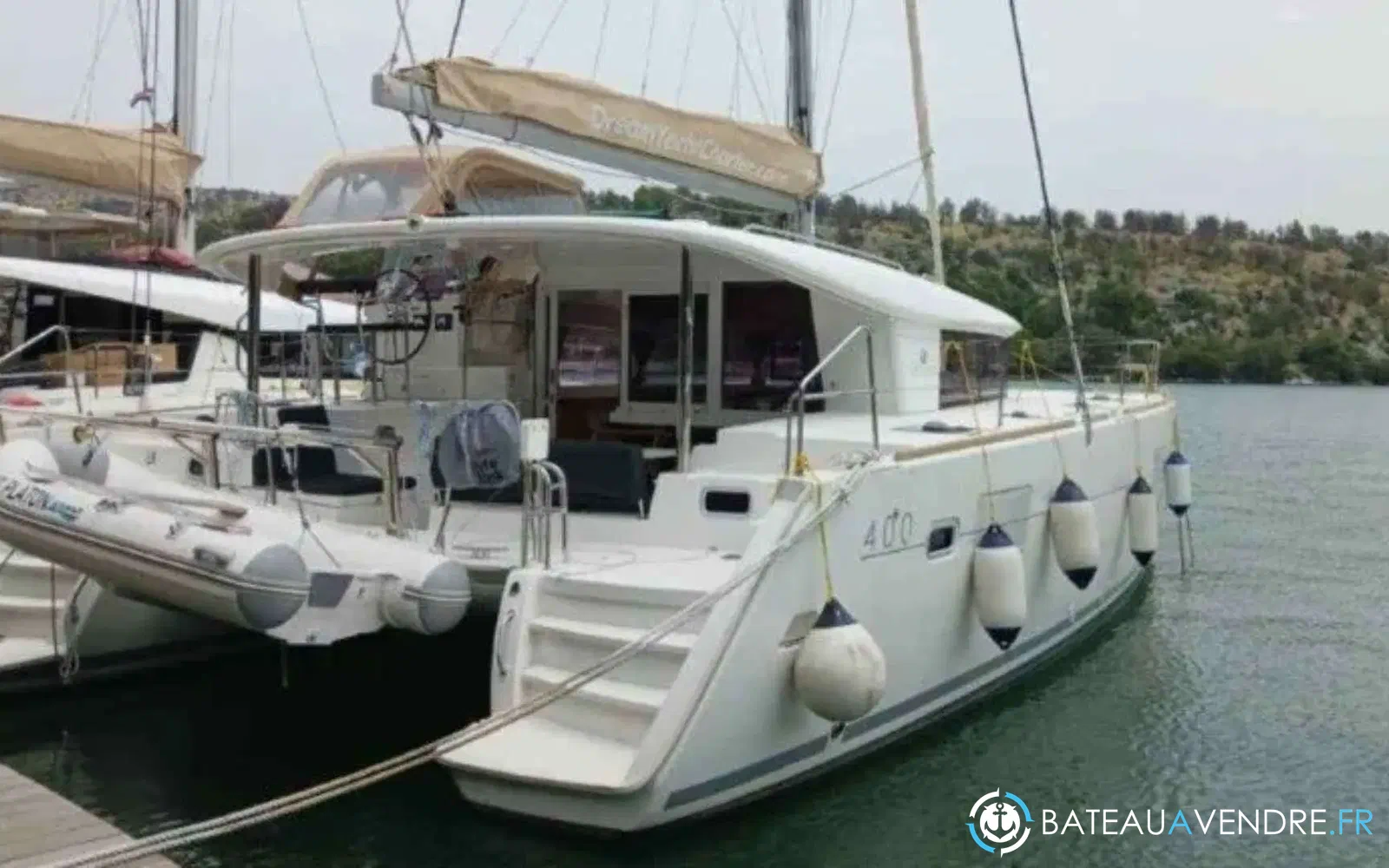 slider 9 Lagoon 400 S2