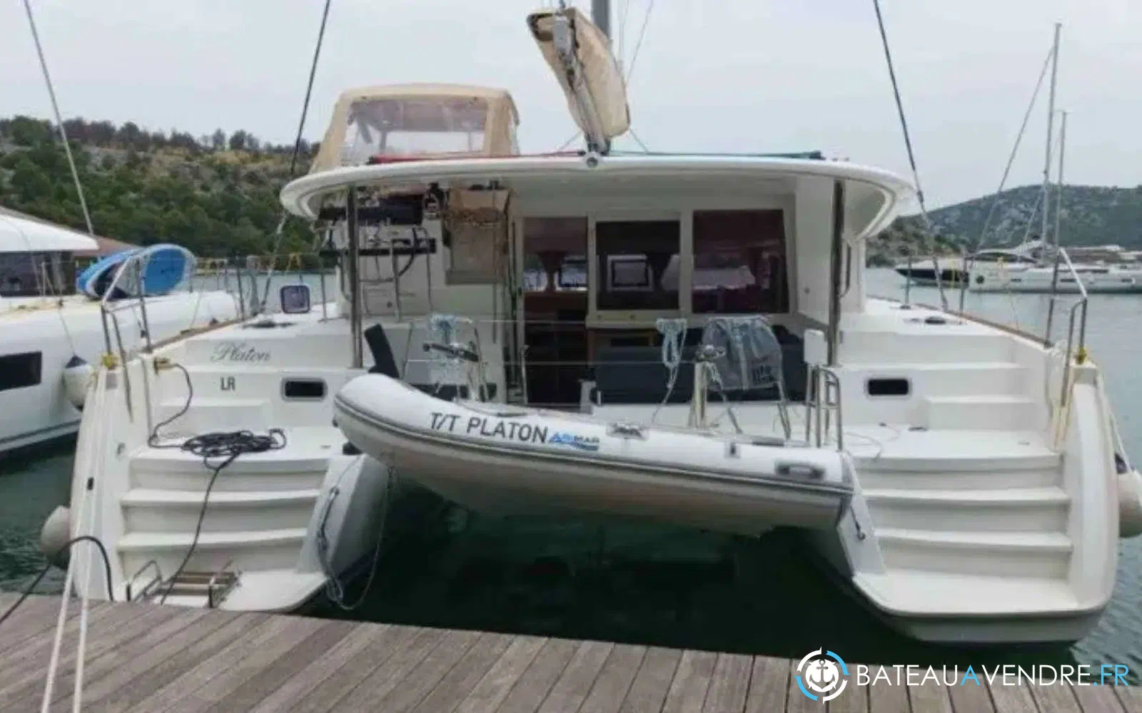 slider 8 Lagoon 400 S2