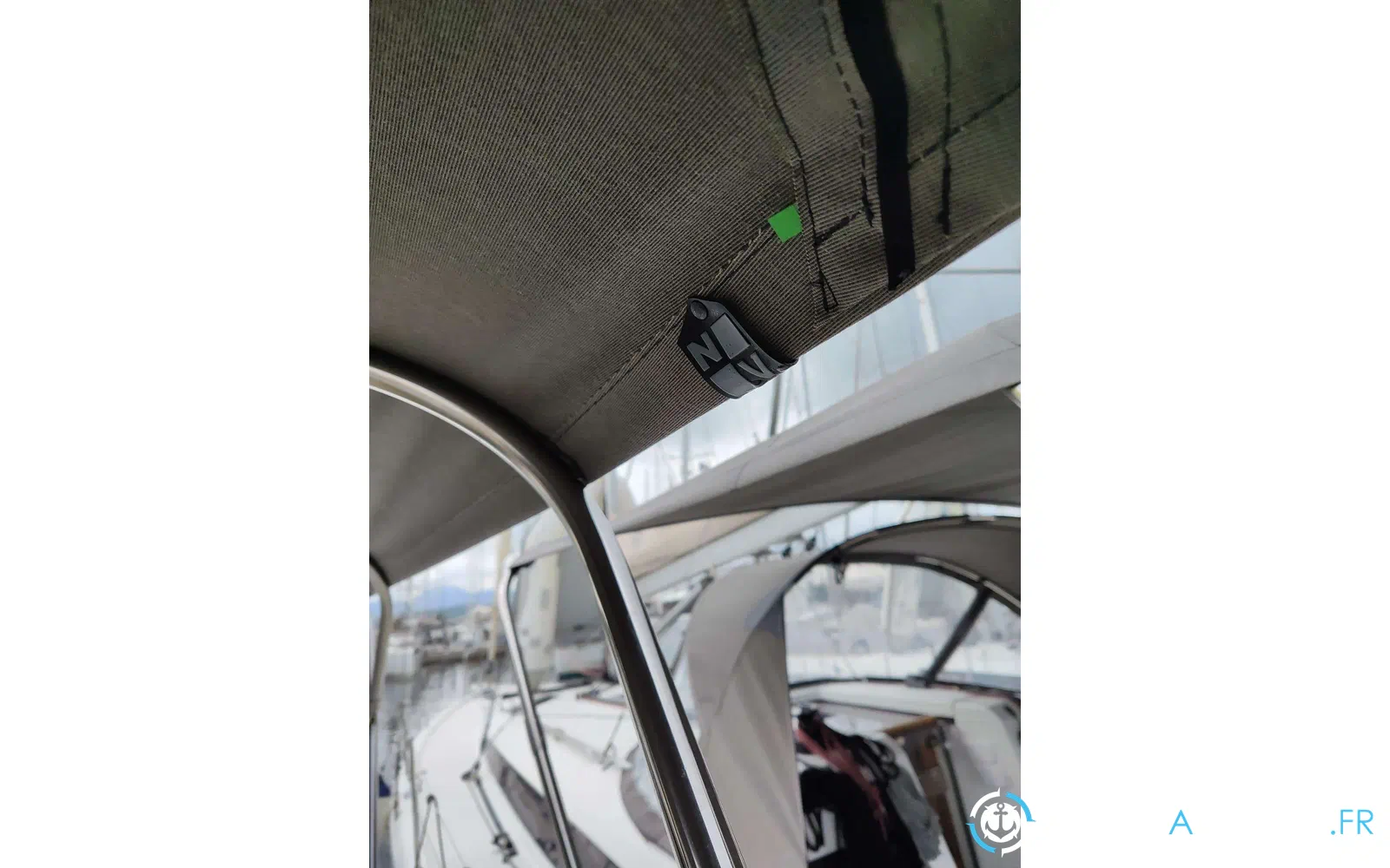 slider 12 Jeanneau Sun Odyssey 490