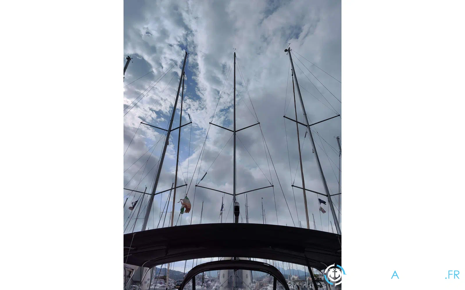 slider 27 Jeanneau Sun Odyssey 490