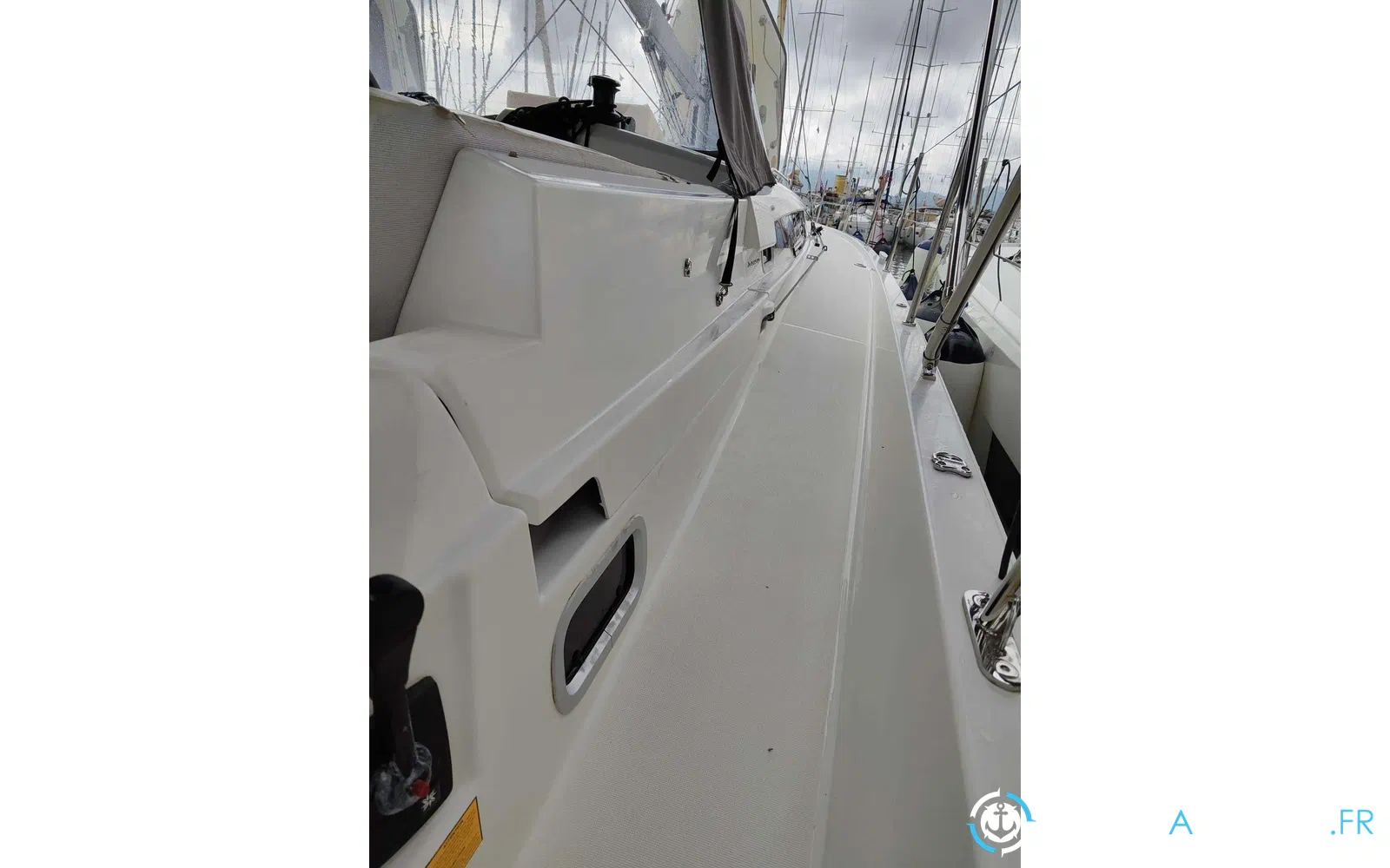 slider 31 Jeanneau Sun Odyssey 490