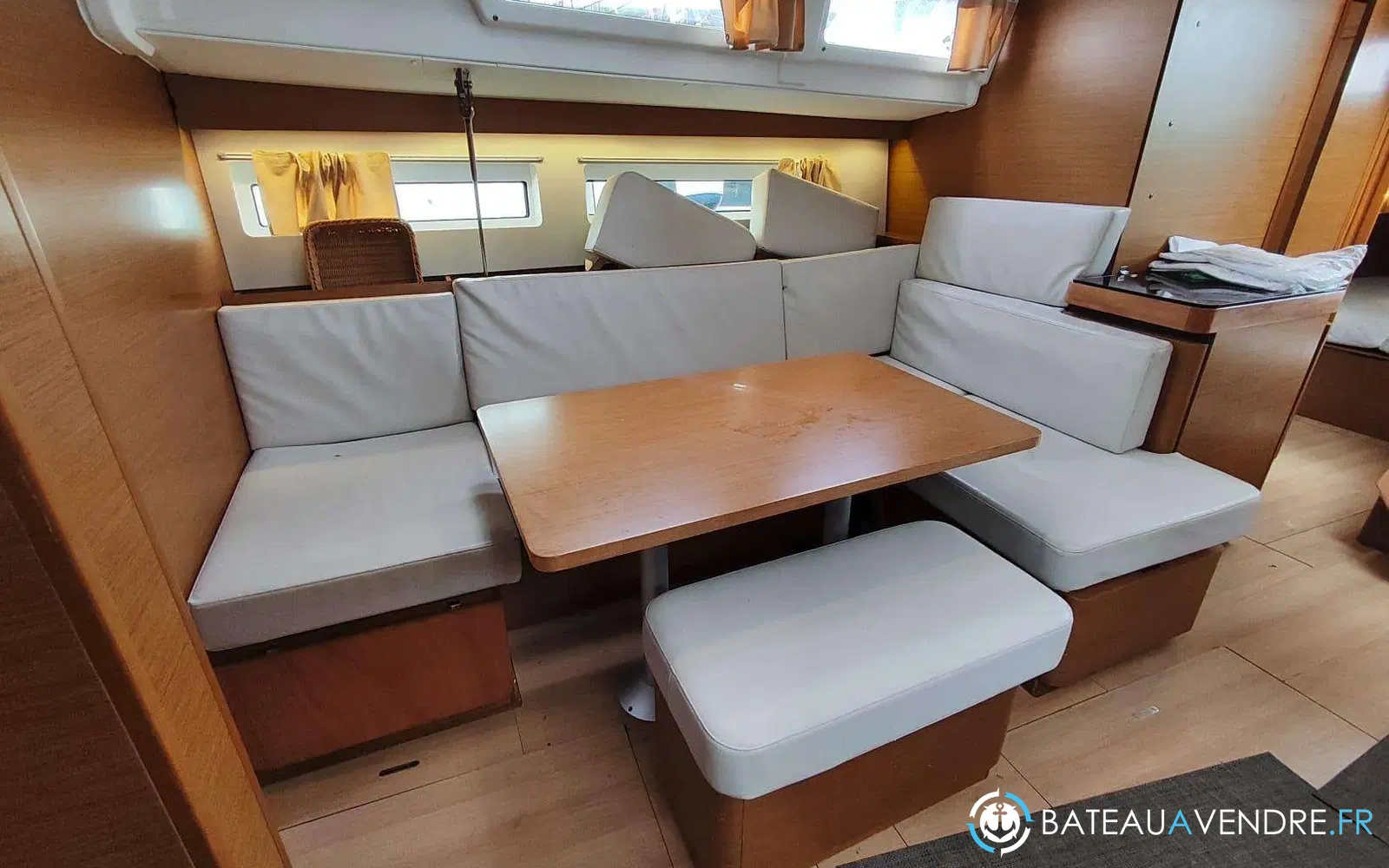 slider 36 Jeanneau Sun Odyssey 490