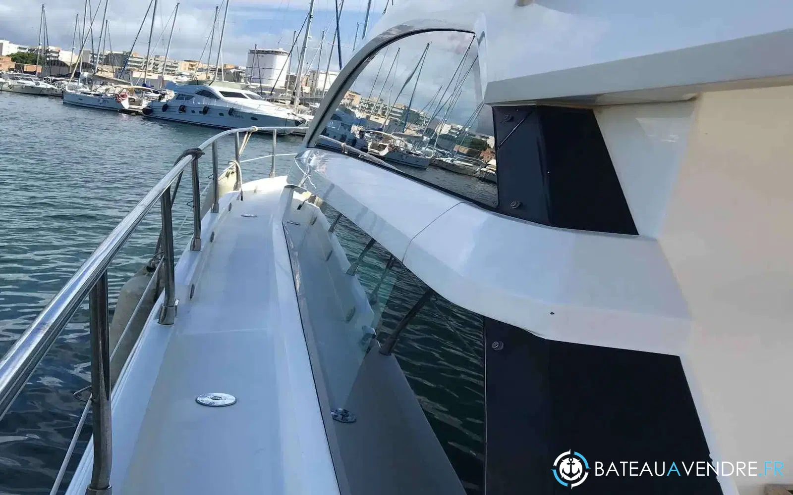 slider 11 Fairline Squadron 42