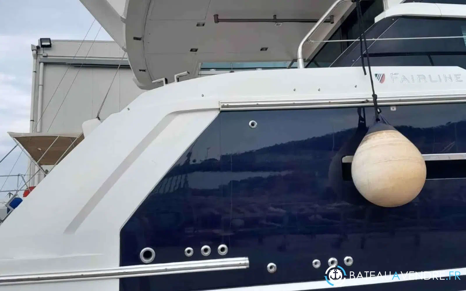 slider 3 Fairline Squadron 42