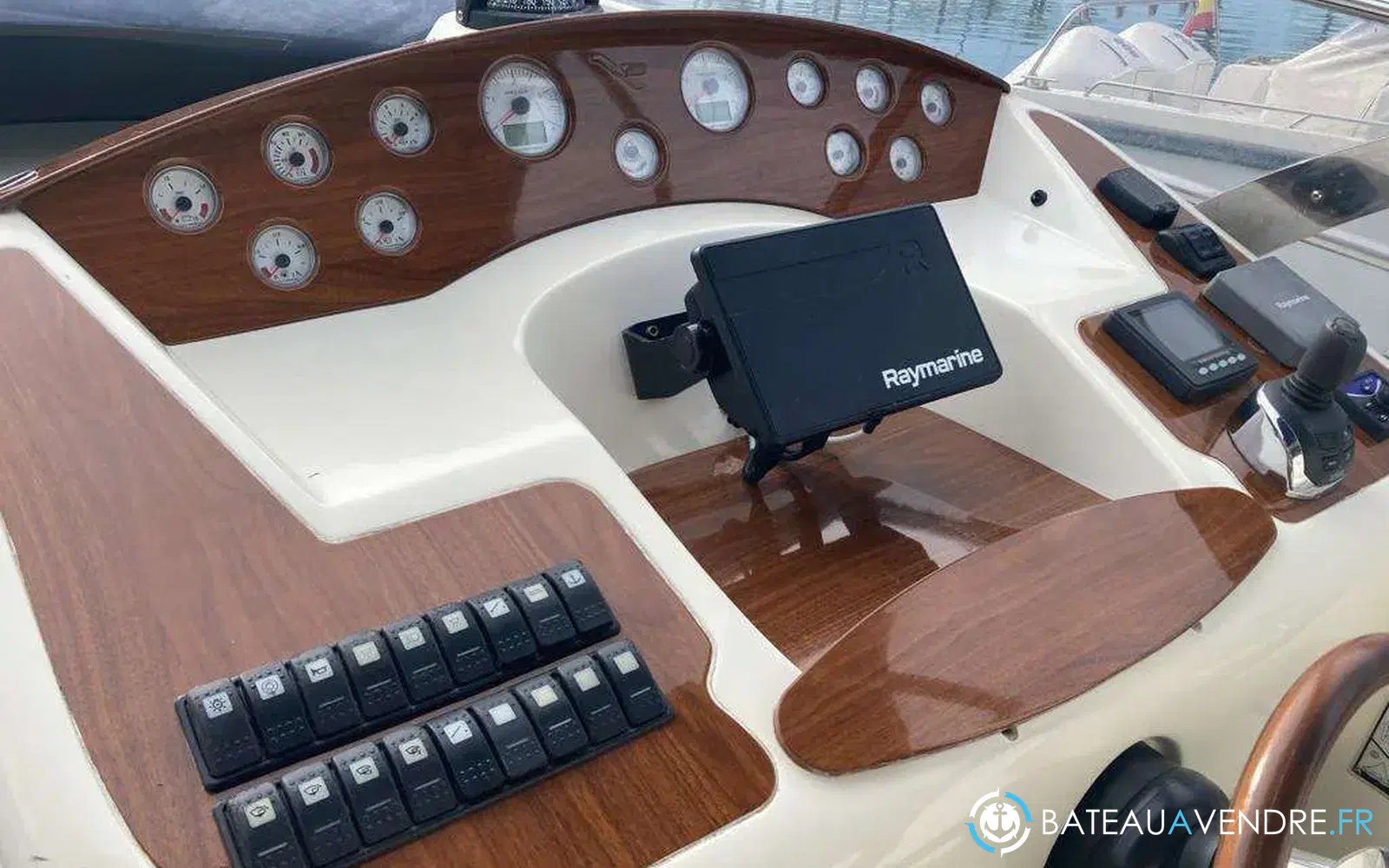 slider 19 Airon Marine 425
