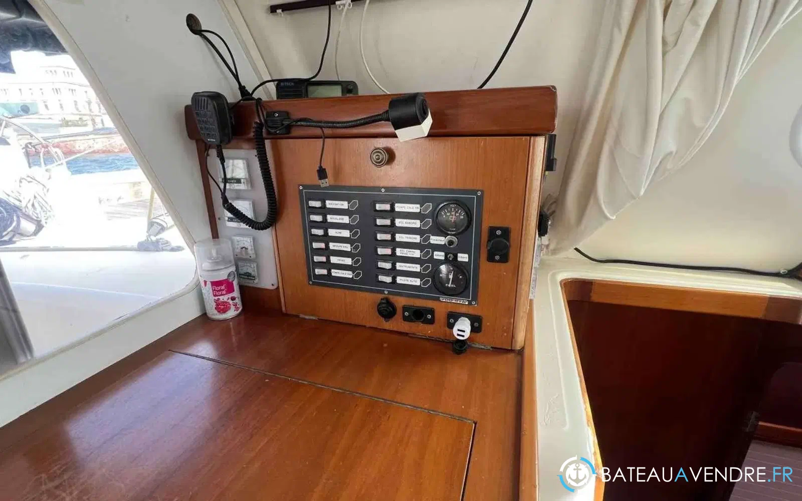 slider 2 Nautitech 40