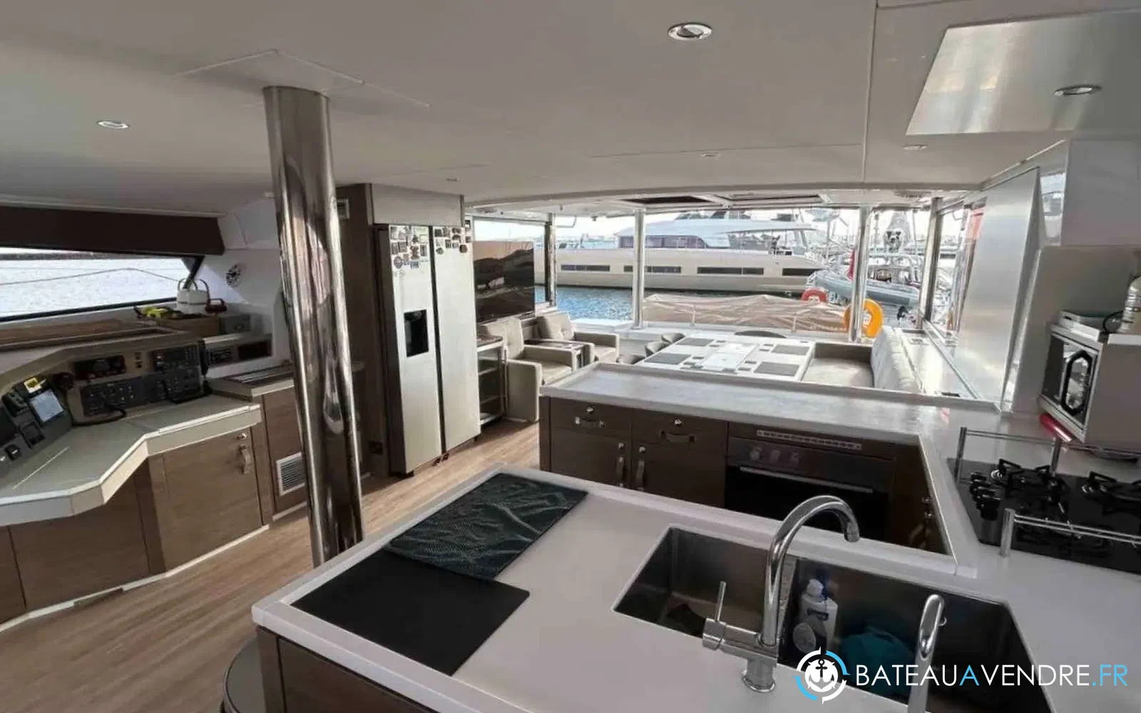 slider 6 Bali Catamarans Bali 5.4