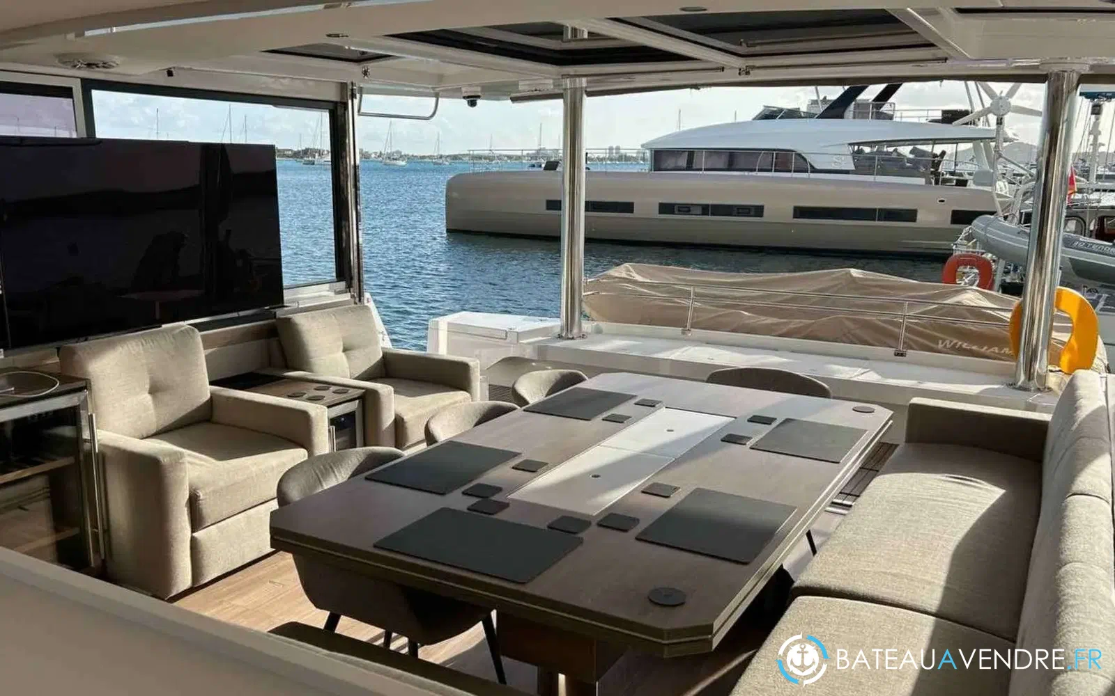 slider 8 Bali Catamarans Bali 5.4