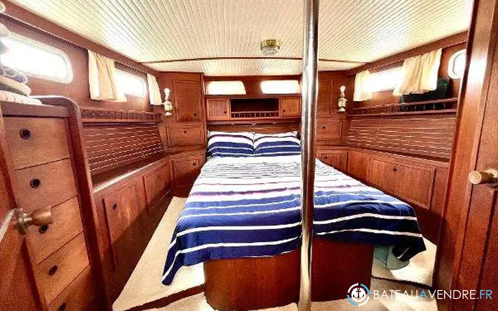 slider 17 Siltala Yachts Nauticat 44