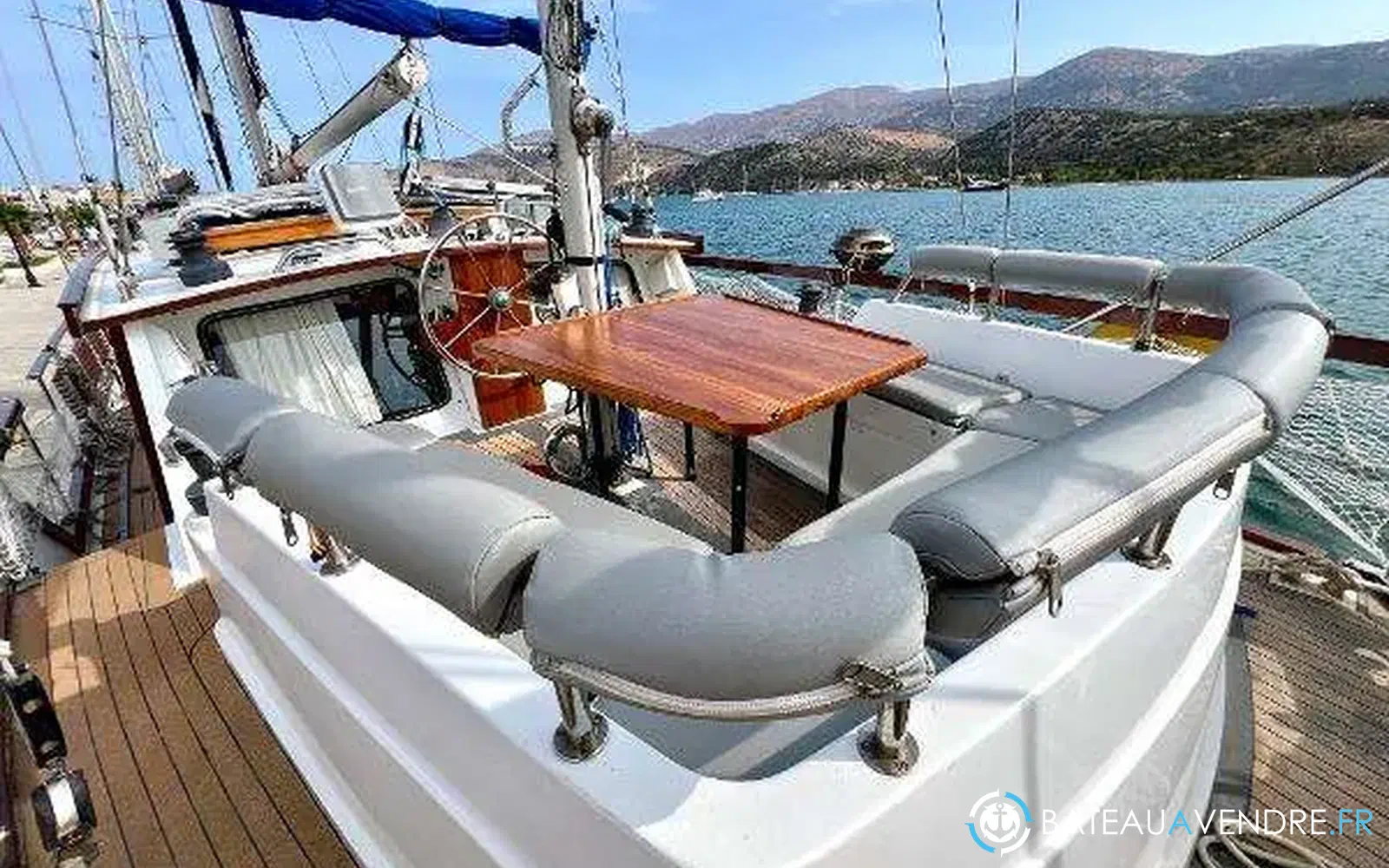 slider 24 Siltala Yachts Nauticat 44