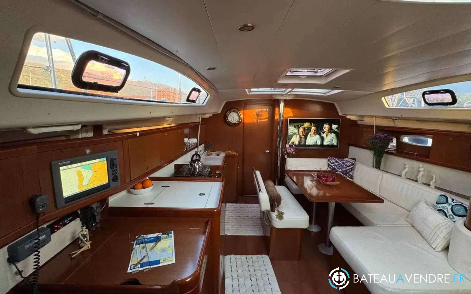 slider 29 Beneteau Oceanis 43