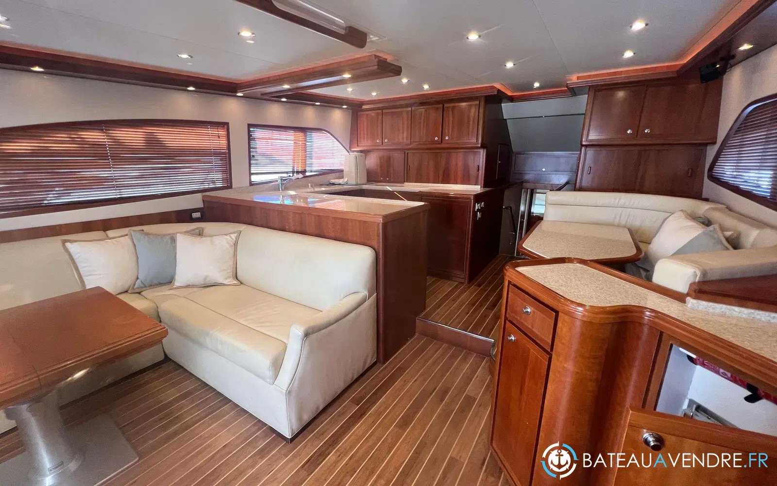 slider 28 Bertram 630
