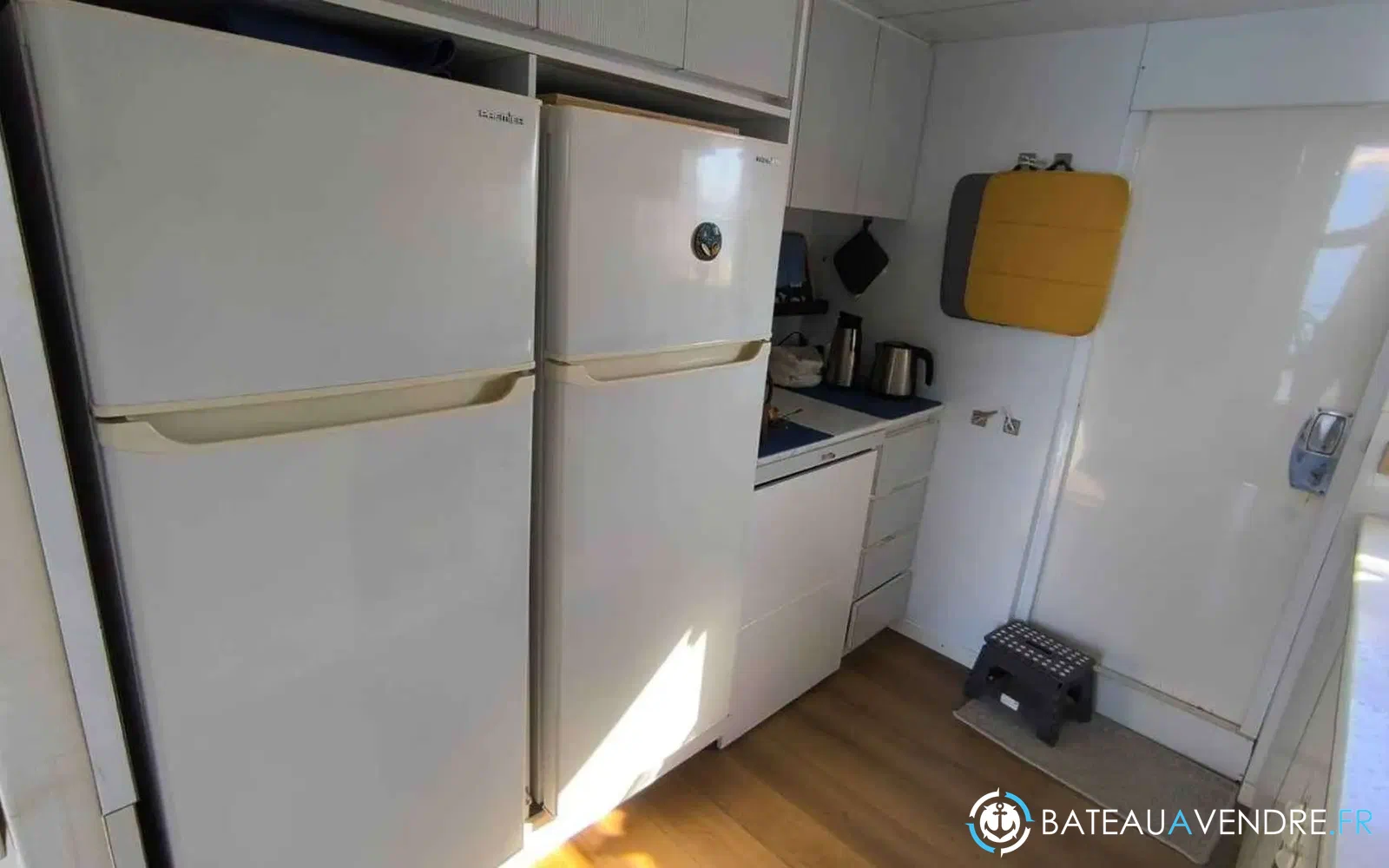 slider 23 Falcon 73