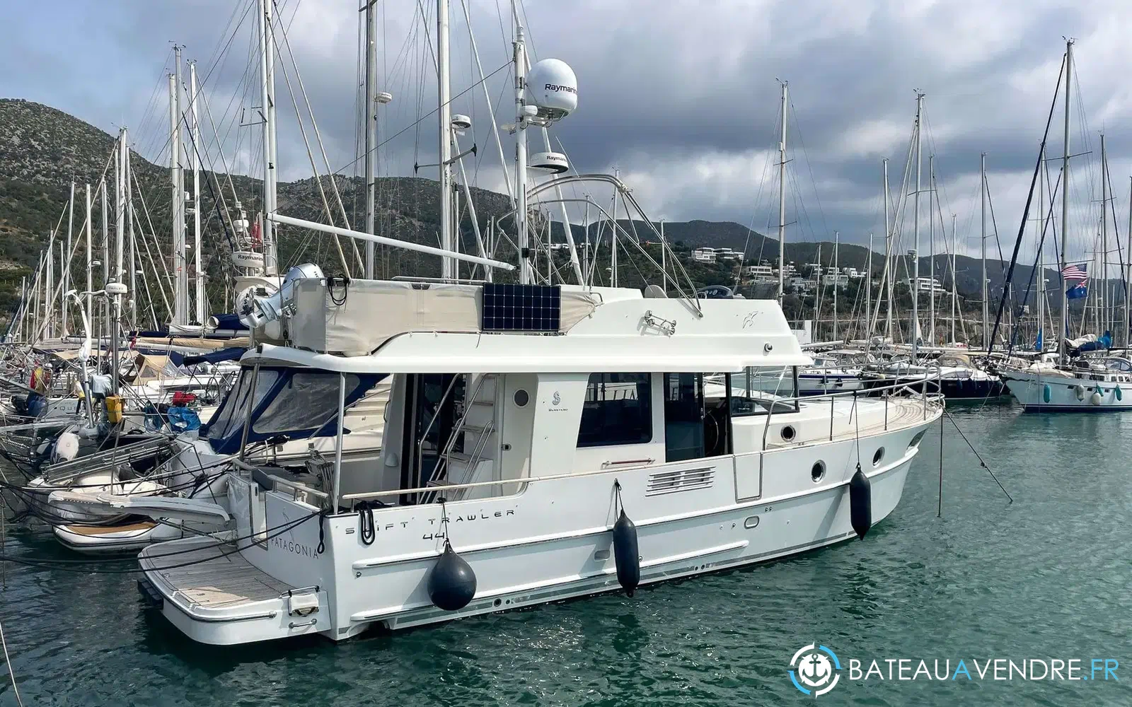 slider 0 Beneteau Swift Trawler 44