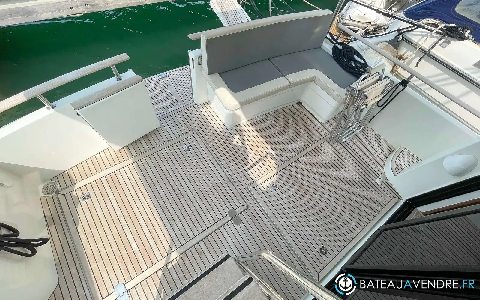 slider 22 Beneteau Swift Trawler 44