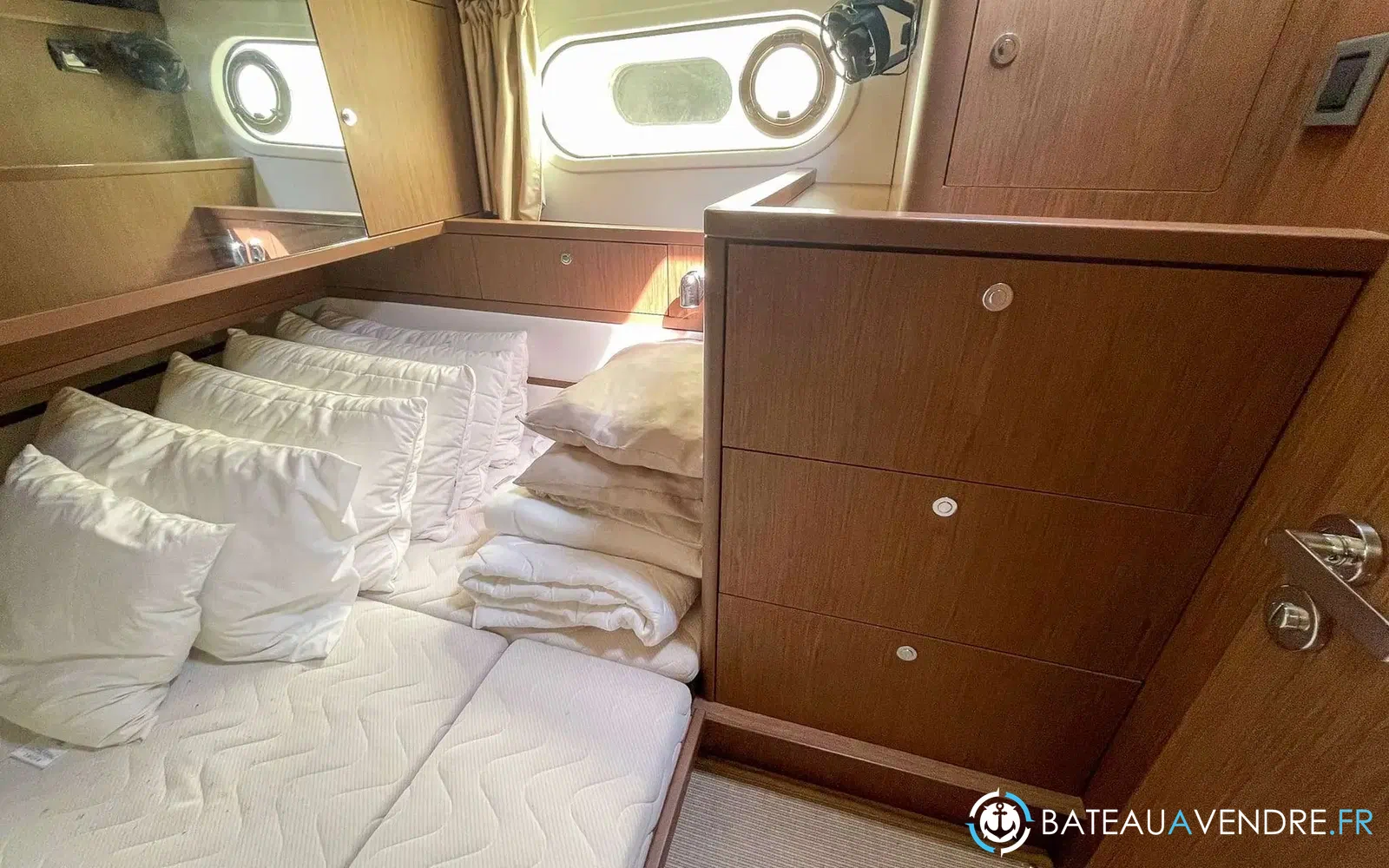 slider 29 Beneteau Swift Trawler 44